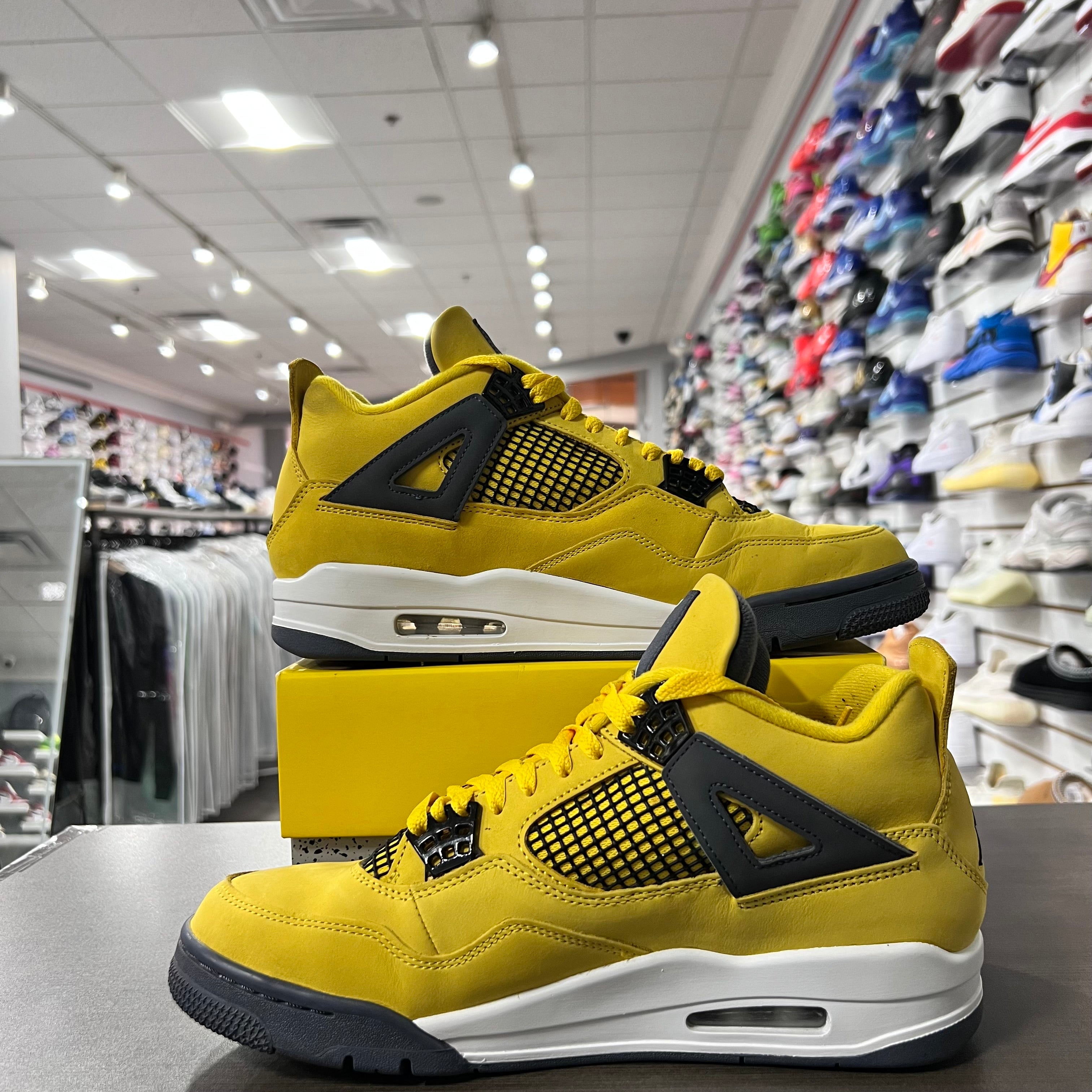 Jordan Retro 4 Mens Lightning (Lightly Worn)