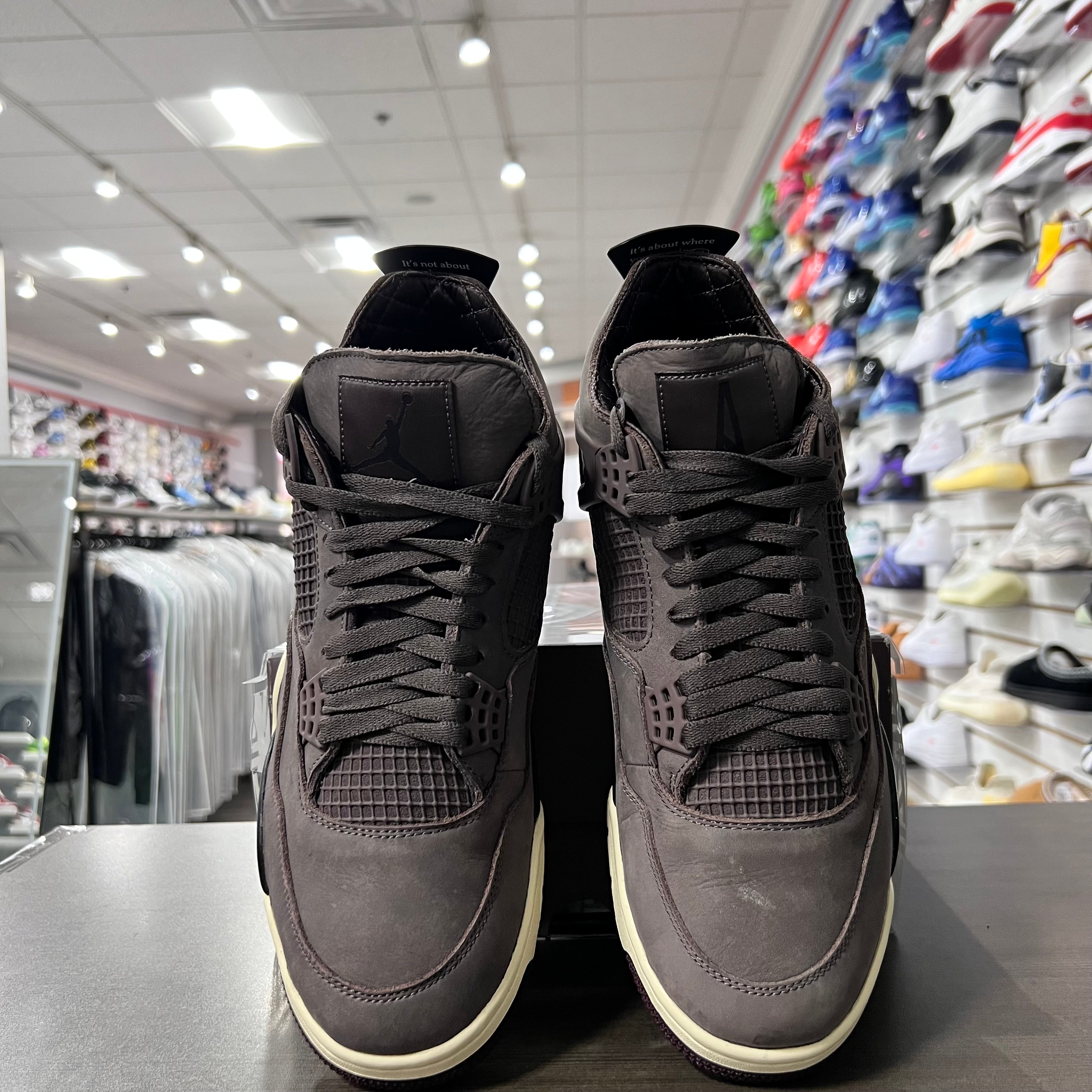 Jordan Retro 4 Mens A Ma Maniere Violet Ore (Lightly Worn)