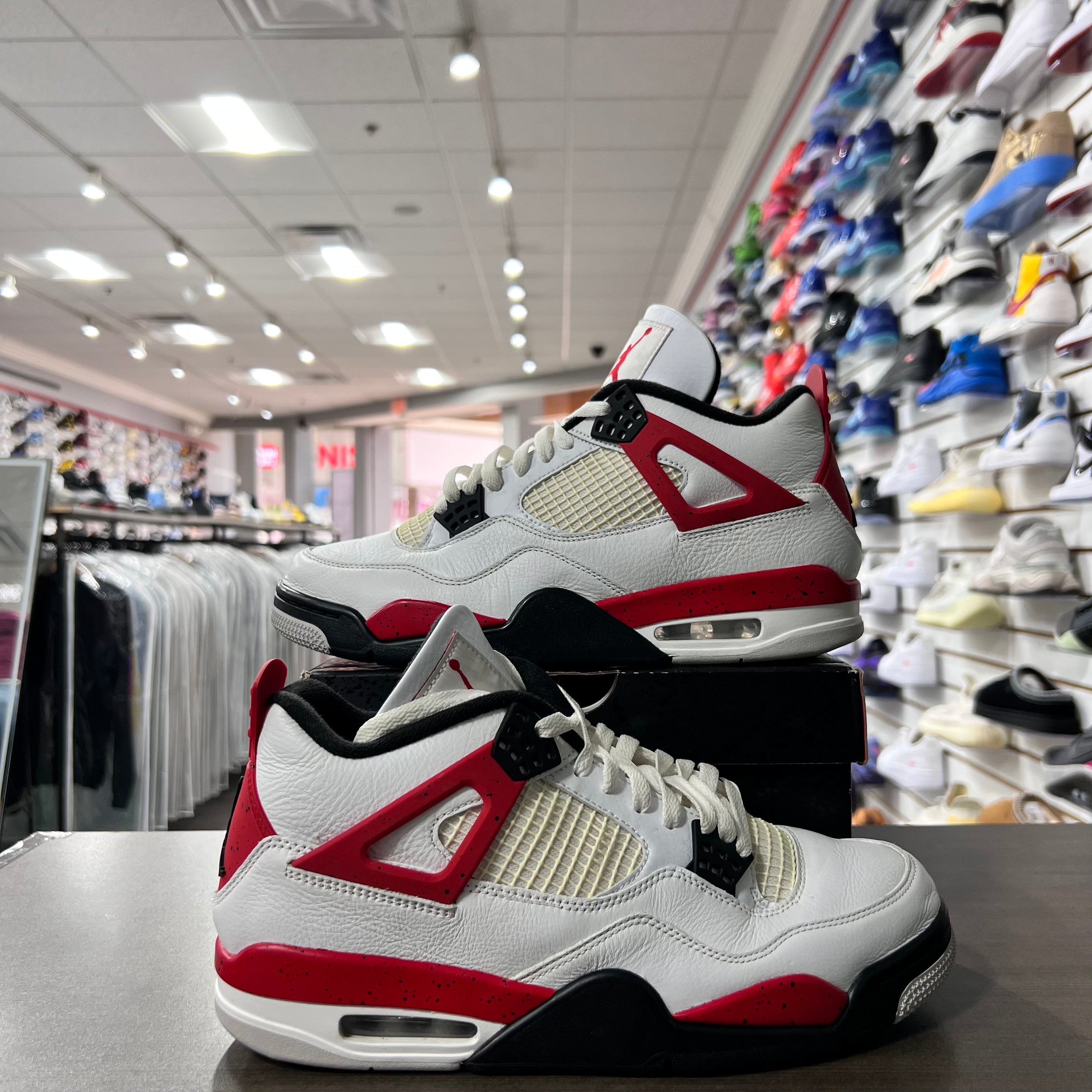 Jordan Retro 4 Mens Red Cement (Lightly Worn)