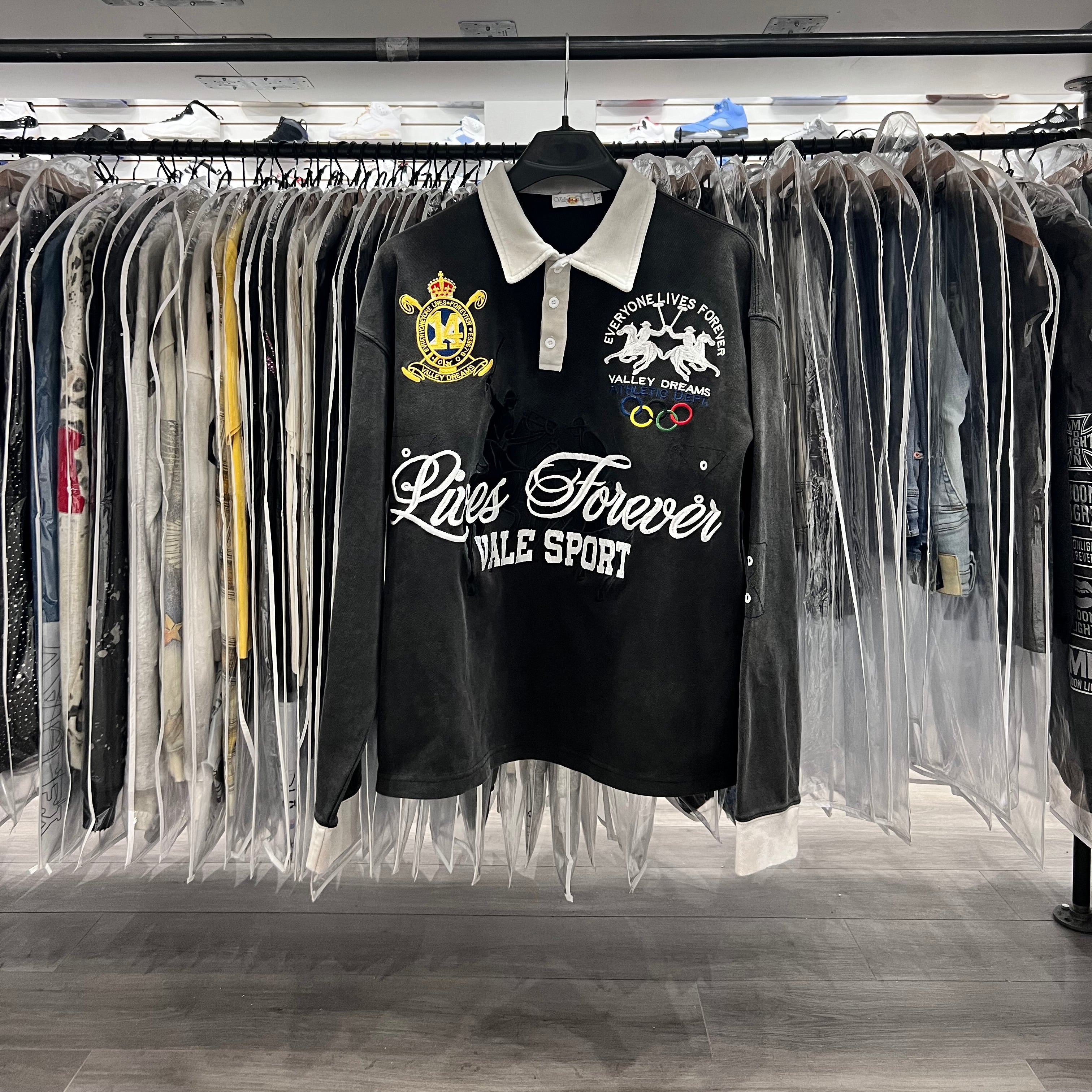 Vale Lives Forever Long-sleeve Collared Tee (Lightly Worn)