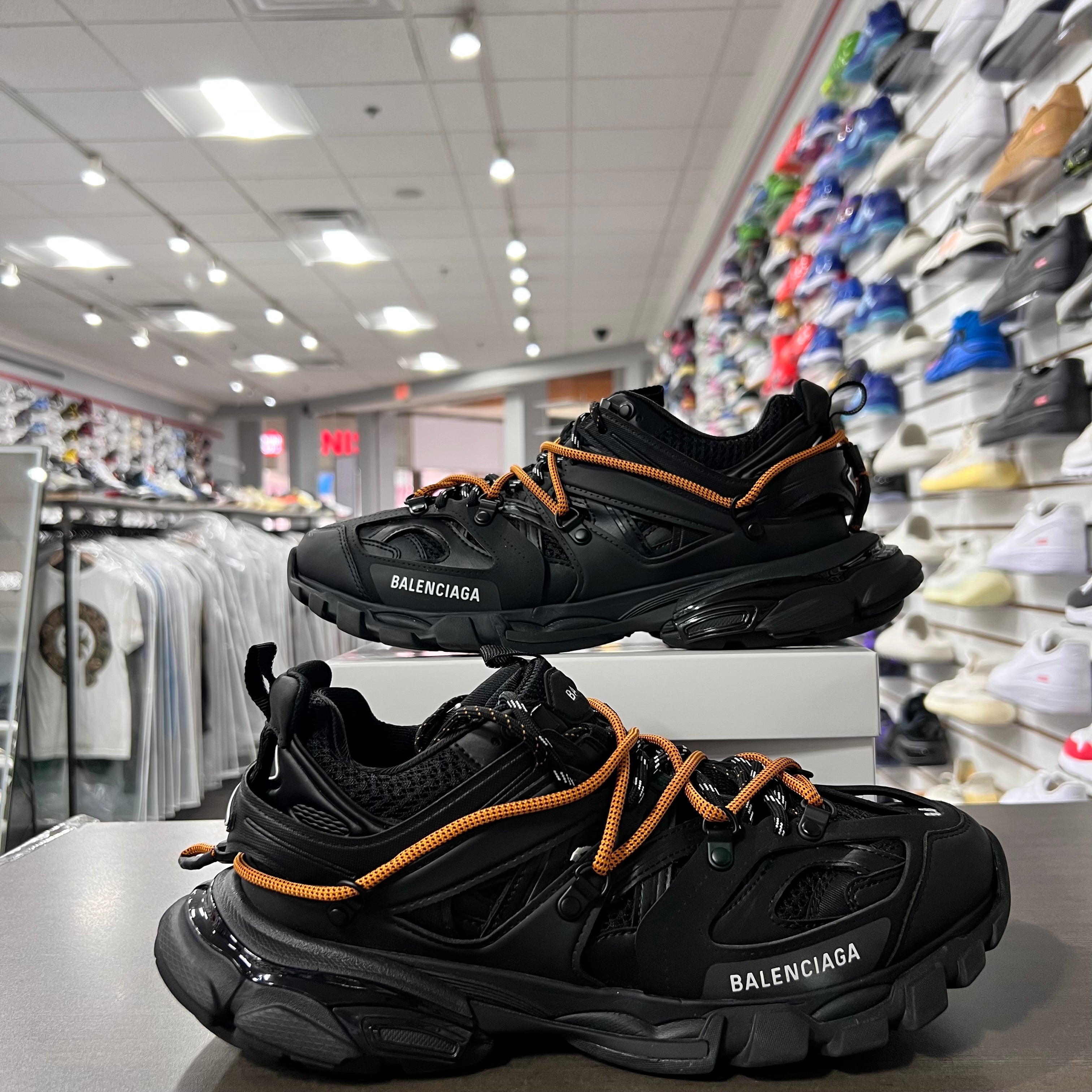 Balenciaga Trail Track Sneakers (Lightly Worn+Replacement Box)