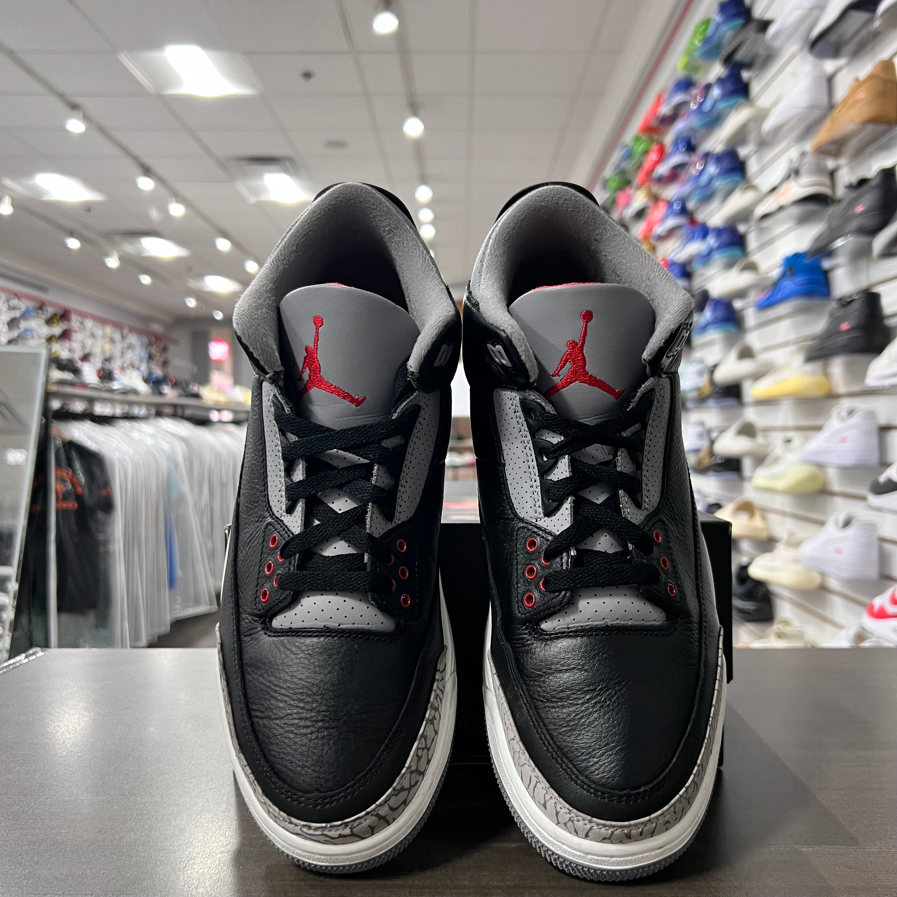 Jordan Retro 3 Mens Black Cement (2024)(Lightly Worn)