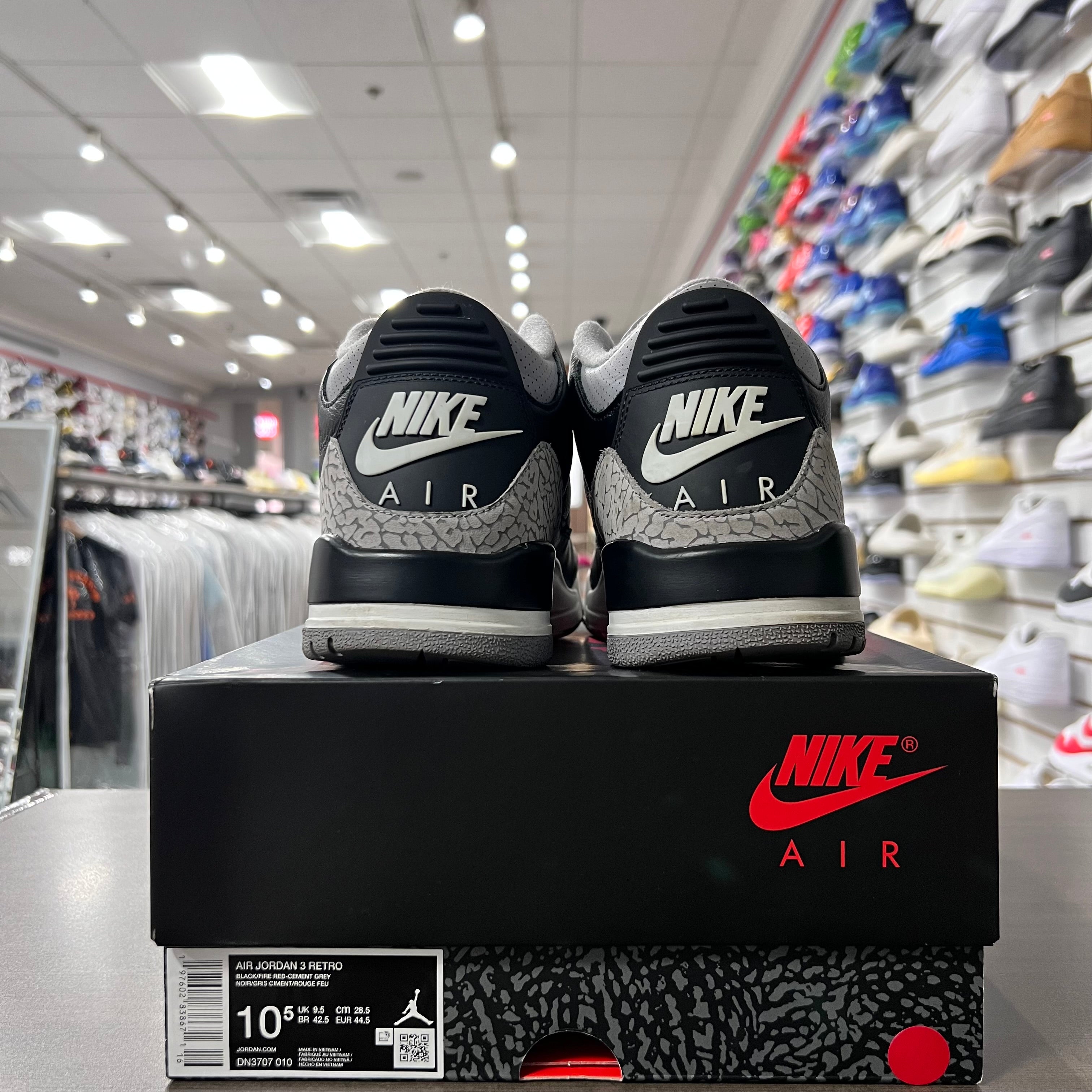 Jordan Retro 3 Mens Black Cement (2024)(Lightly Worn)