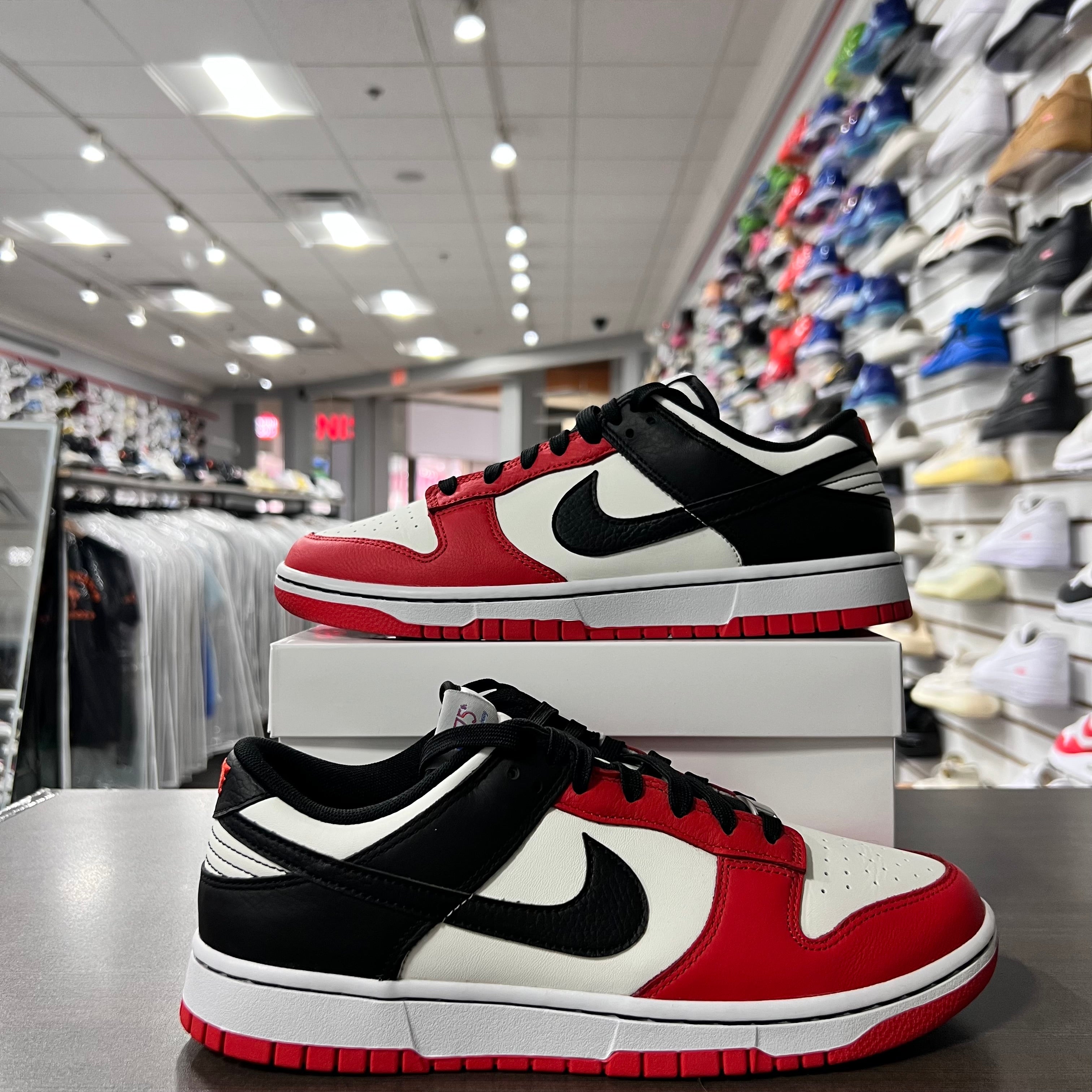 Nike Dunk Low Mens EMB NBA 75th Anniversary Chicago (Lightly Worn +Replacement Box)