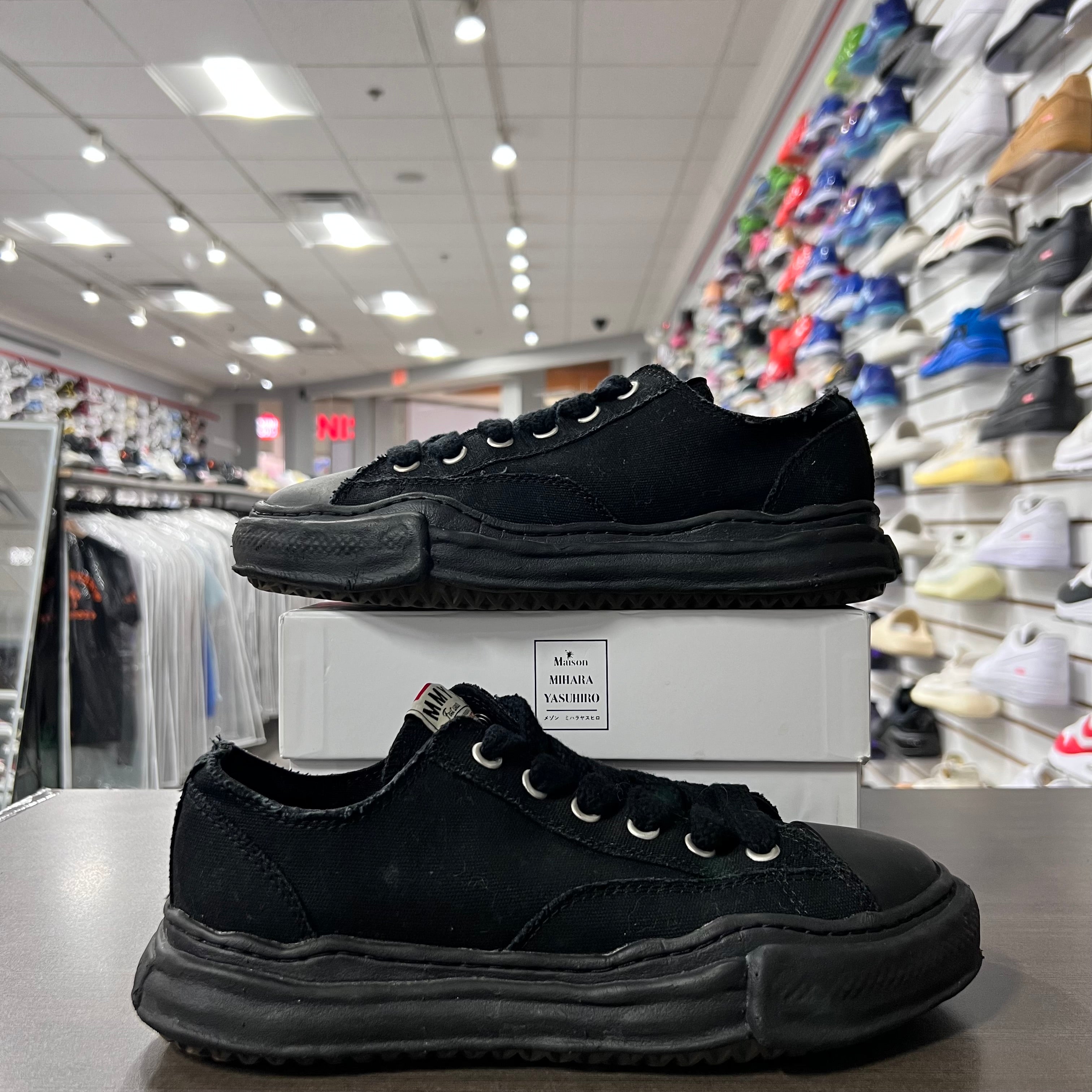 Maison Mihara Yasuhiro Peterson OG Sole Canvas Low Black Black (Lightly Worn)