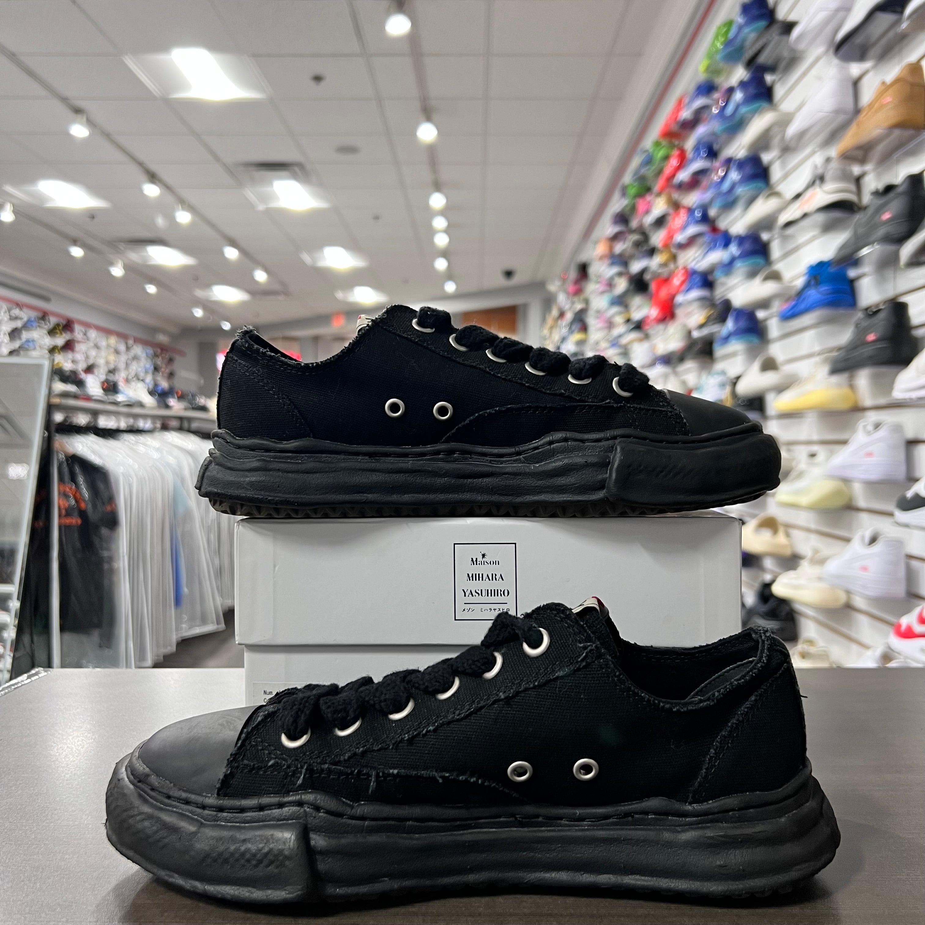 Maison Mihara Yasuhiro Peterson OG Sole Canvas Low Black Black (Lightly Worn)