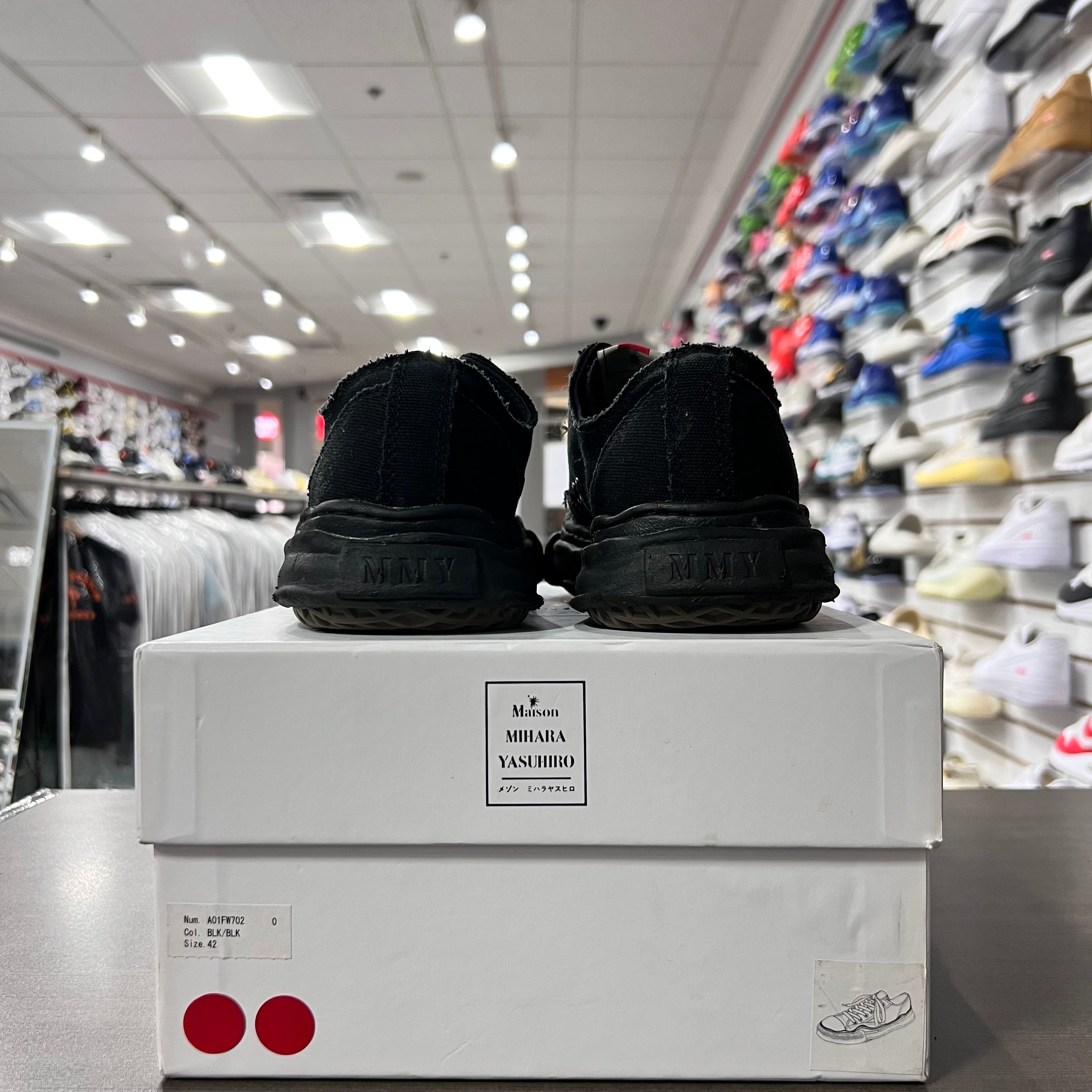 Maison Mihara Yasuhiro Peterson OG Sole Canvas Low Black Black (Lightly Worn)