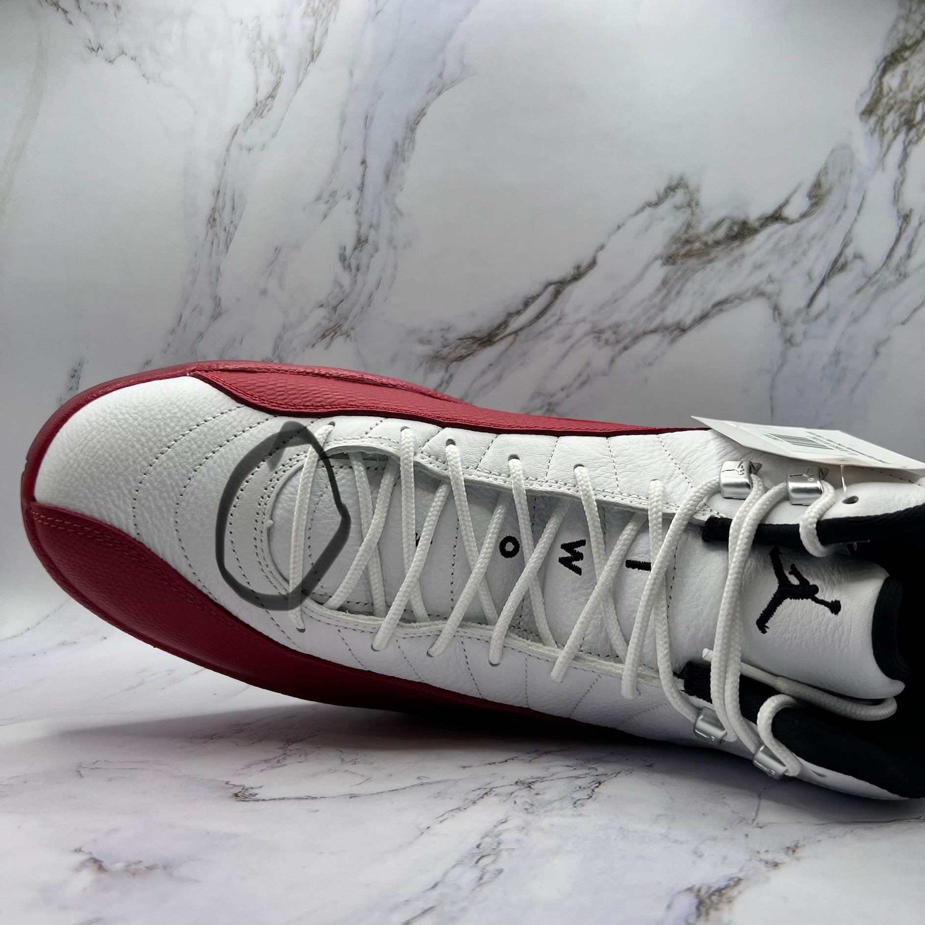 Jordan Retro 12 Mens Cherry (Replacement Box+Defect)