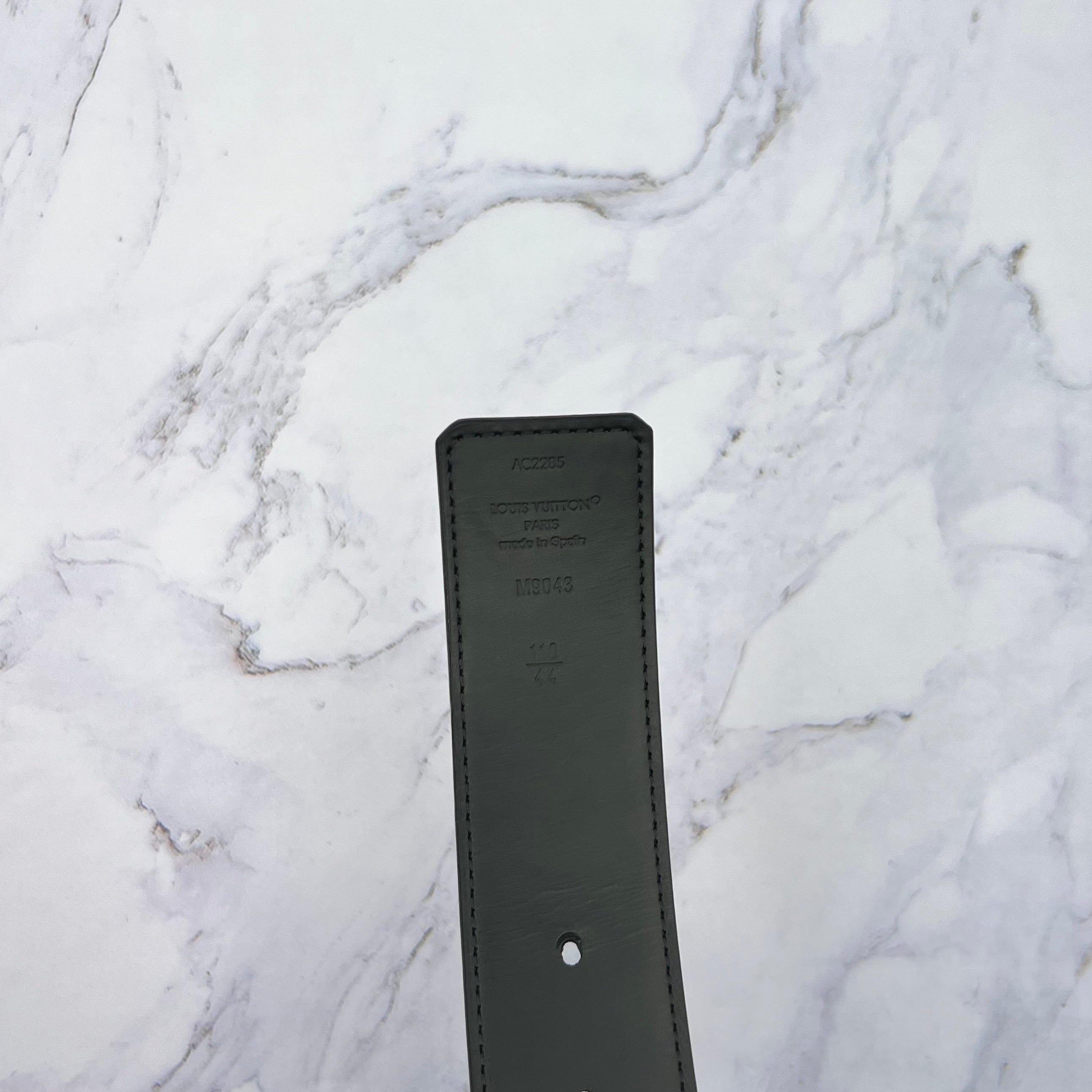 Louis Vuitton Black Monogram Belt Reversible (Lightly Worn)