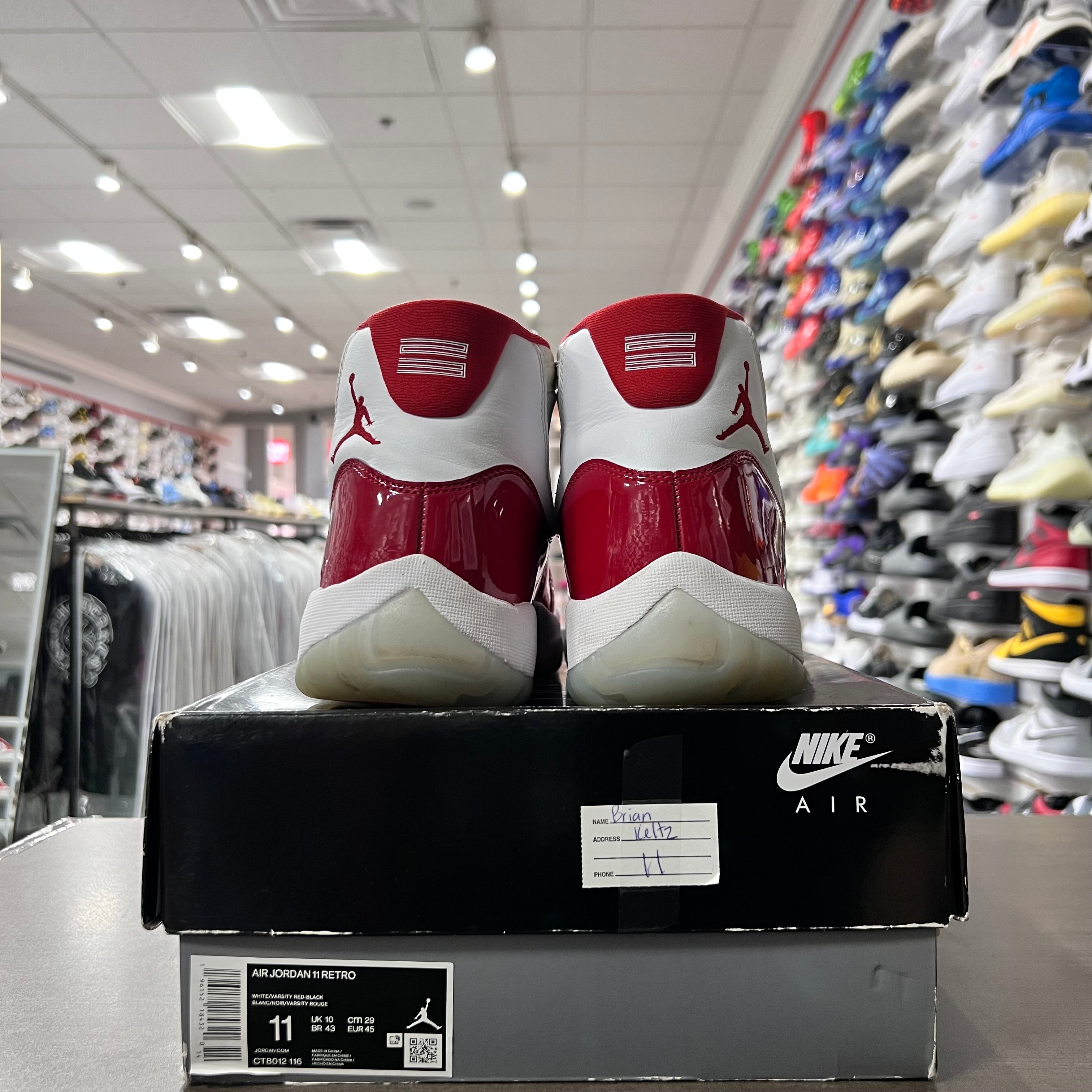 Jordan Retro 11 Mens Cherry (Lightly Worn)
