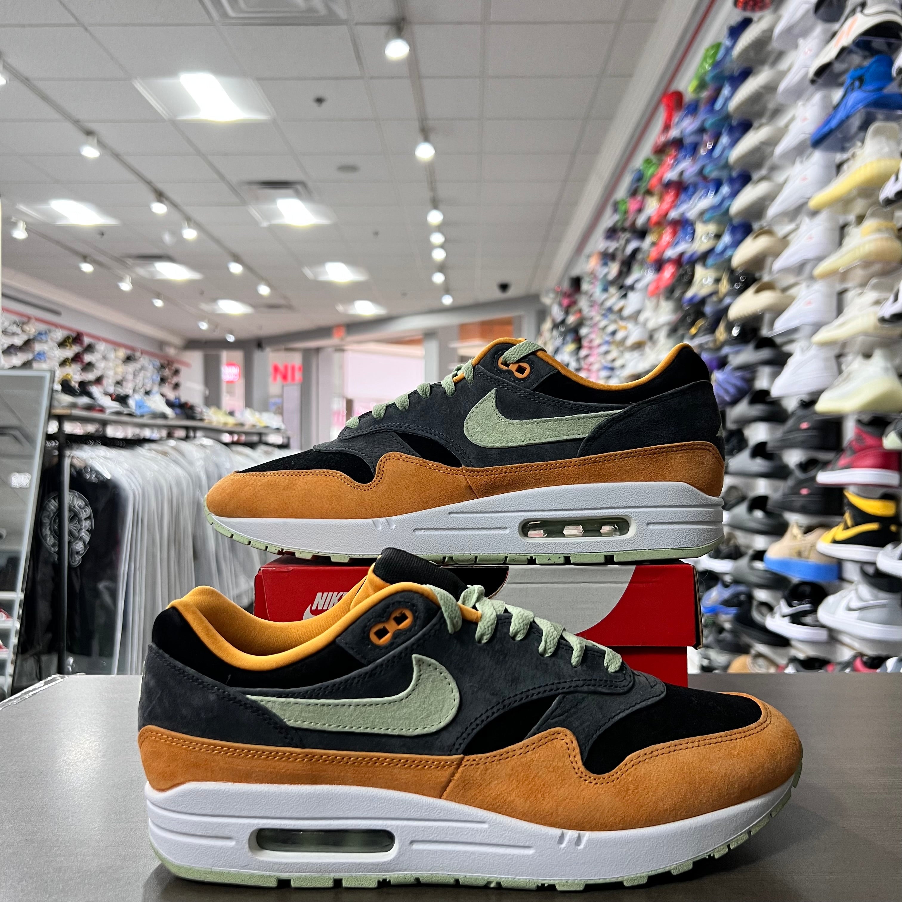 Nike Misc
