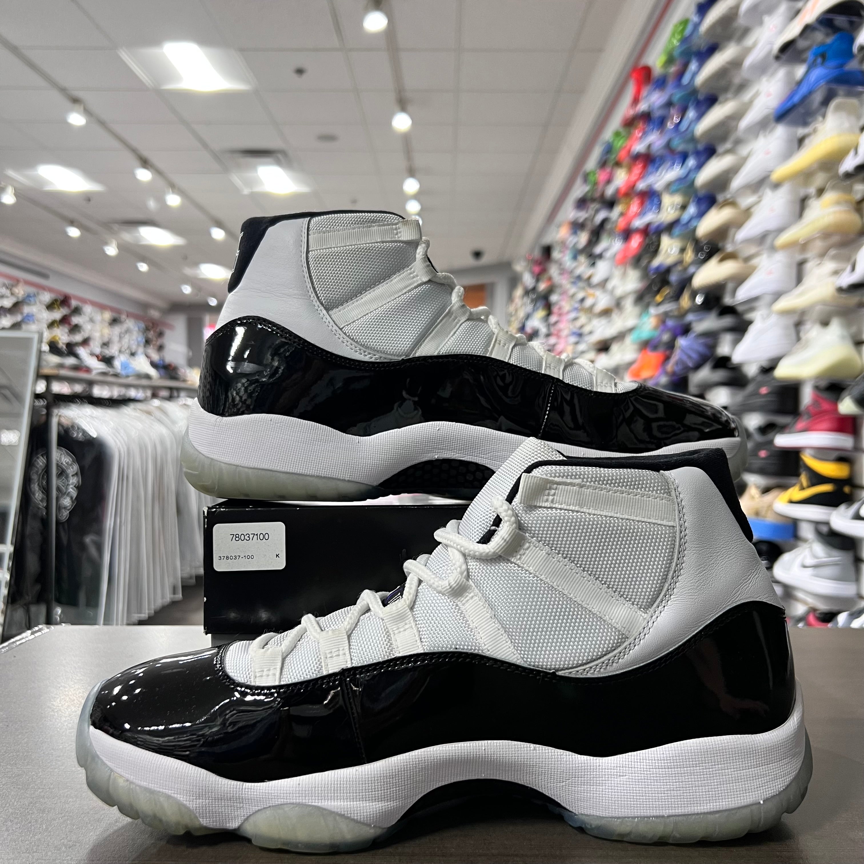 Jordan Retro 11 Mens Concord (2018)(Lightly Worn)