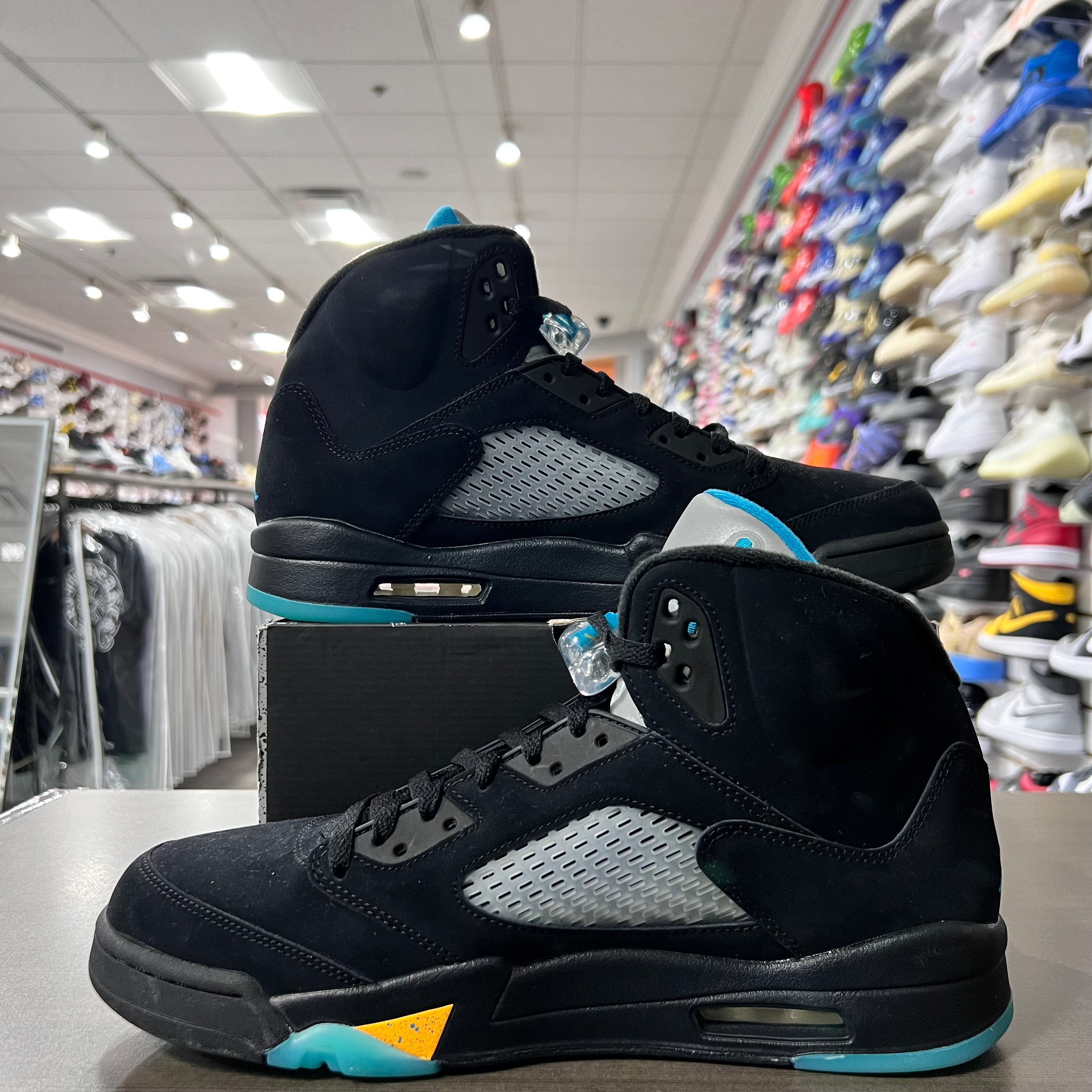 Jordan Retro 5 Mens Aqua (Lightly Worn)