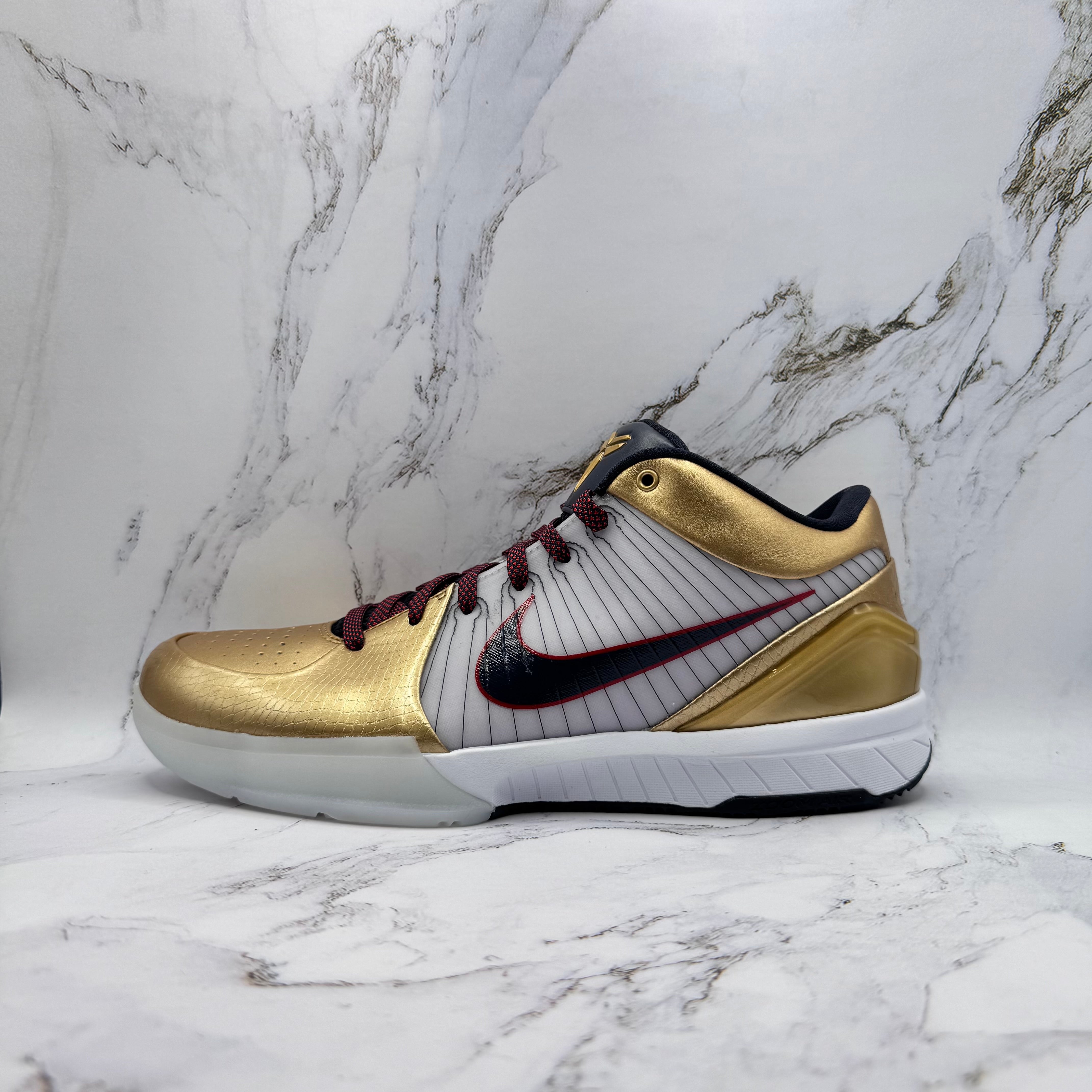 Nike Kobe IV Protro Gold Medal