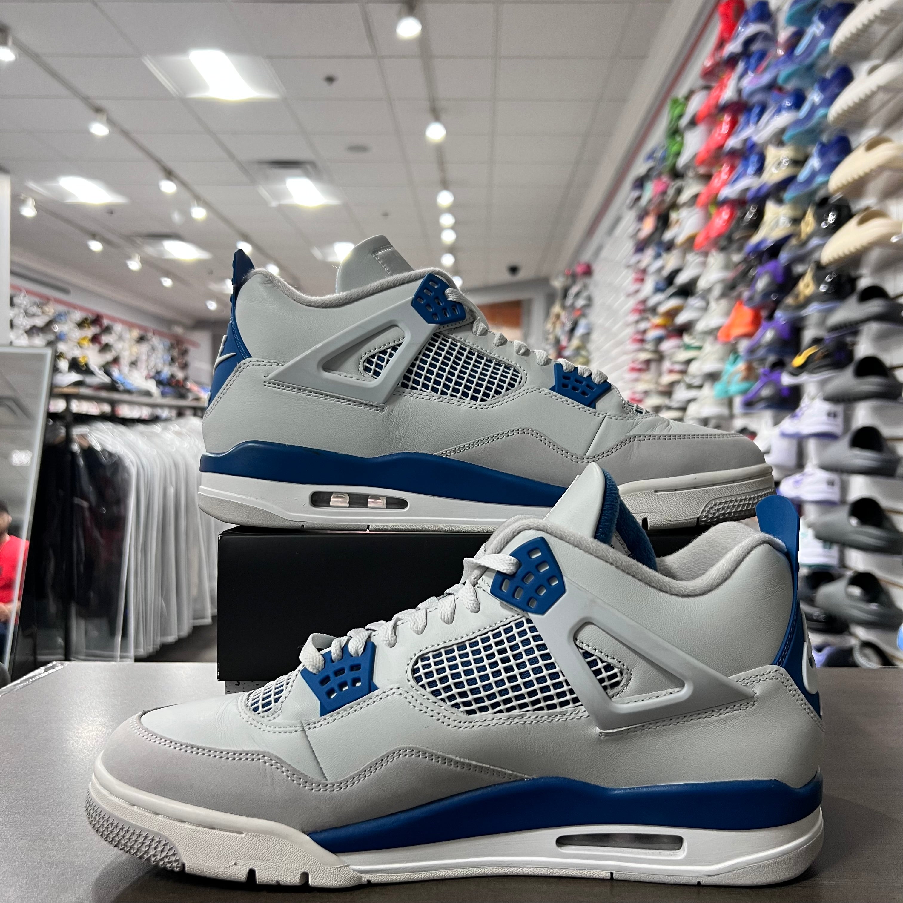 Jordan Retro 4 Mens Military Blue (Lightly Worn)
