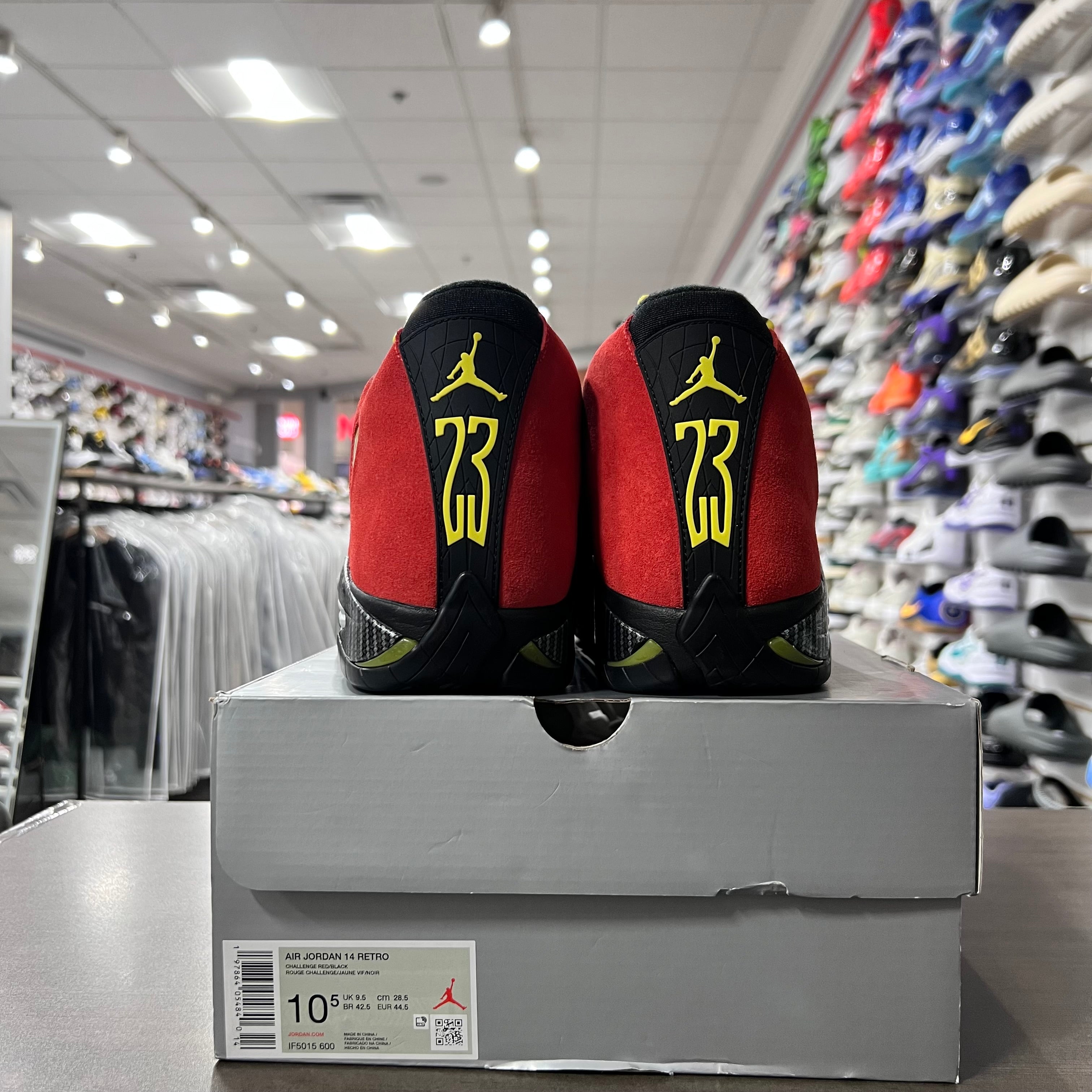 Jordan Retro 14 Mens Ferrari (2025)(Lightly Worn)
