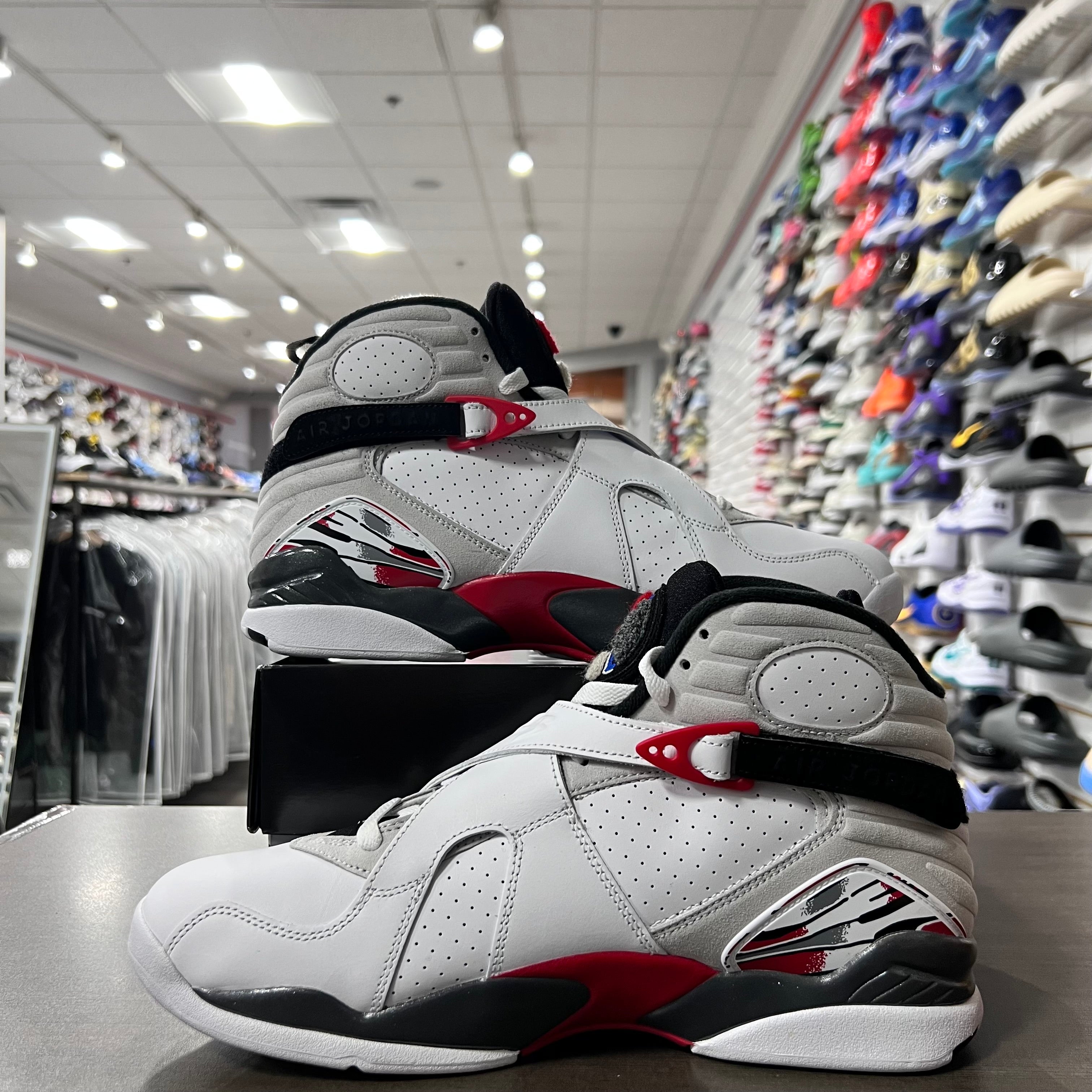 Jordan Retro 8 Mens White True Red (Lightly Worn)