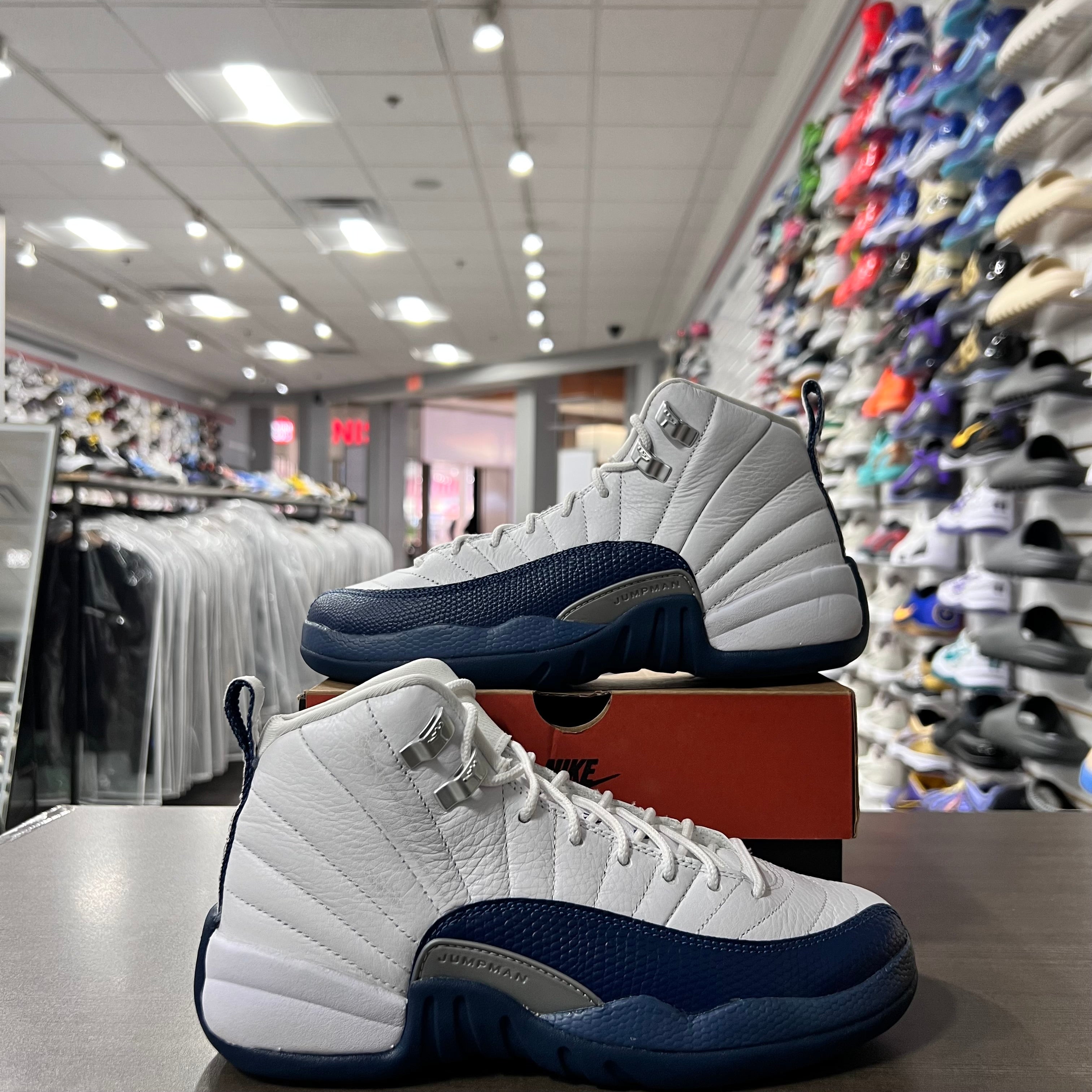 Jordan Retro 12 Gs French Blue (Lightly Worn)