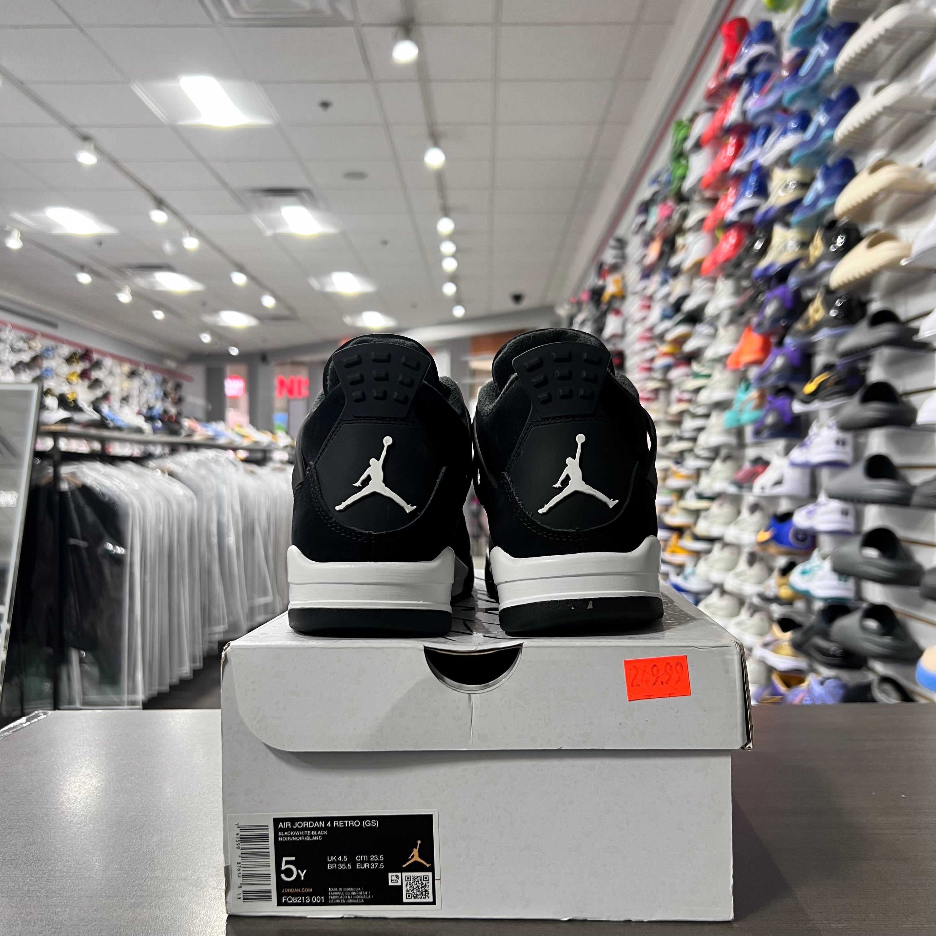 Jordan Retro 4 Gs White Thunder (Lightly Worn)