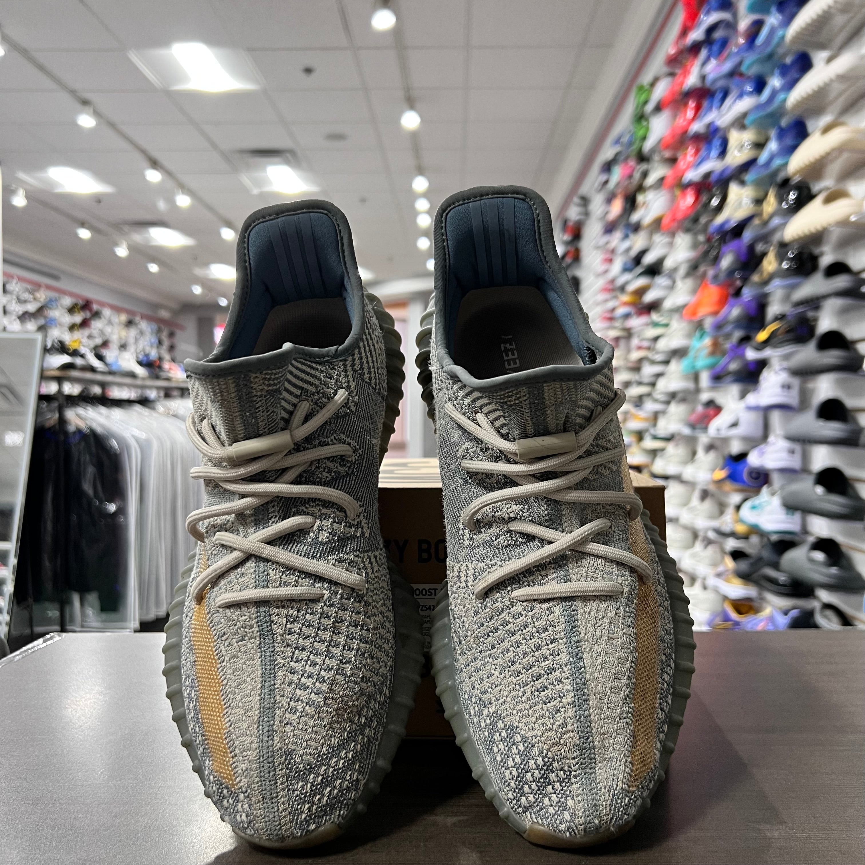 Yeezy 350 V2 Israfil (Lightly Worn)