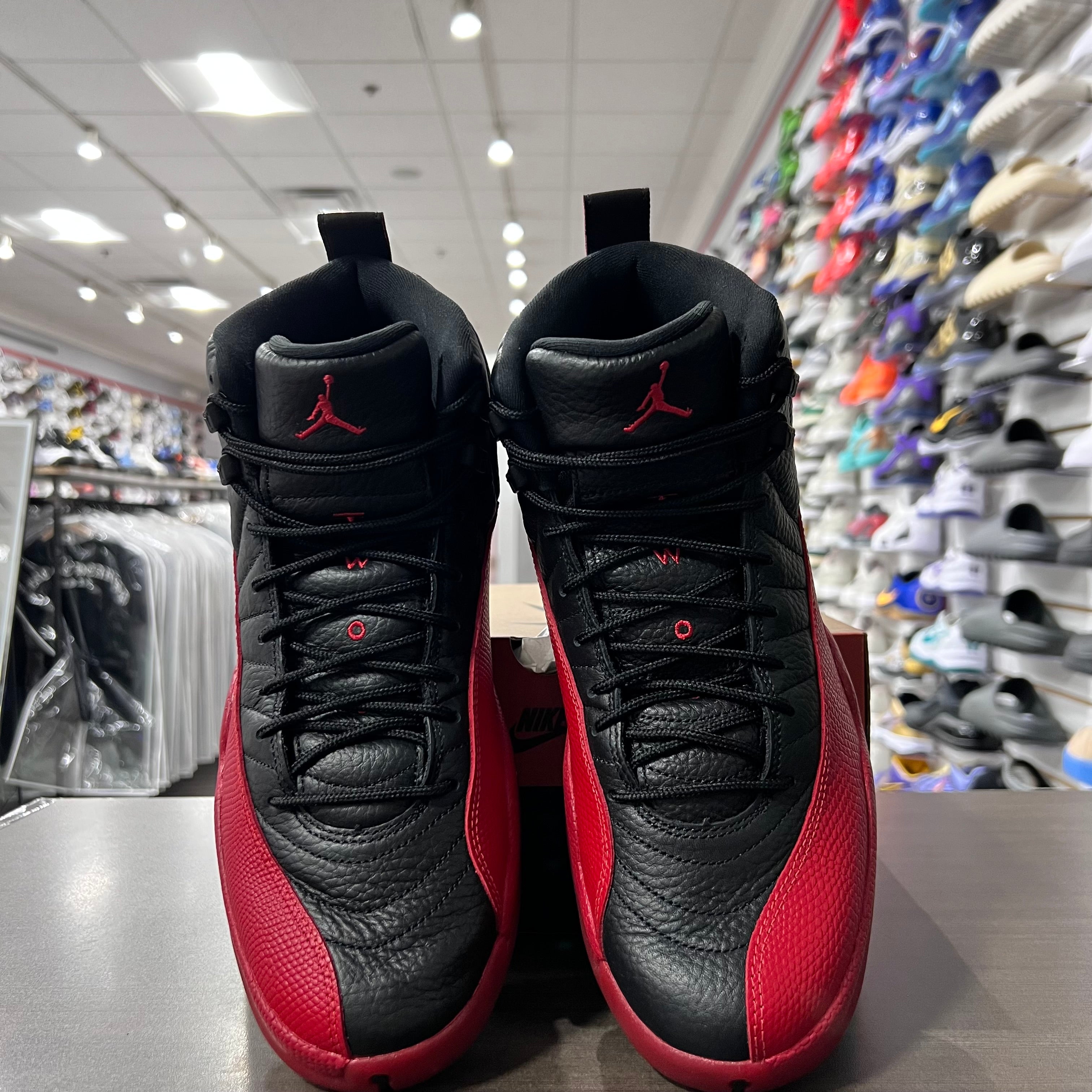 Jordan Retro 12 Mens Flu Game (2025)(Lightly Worn)