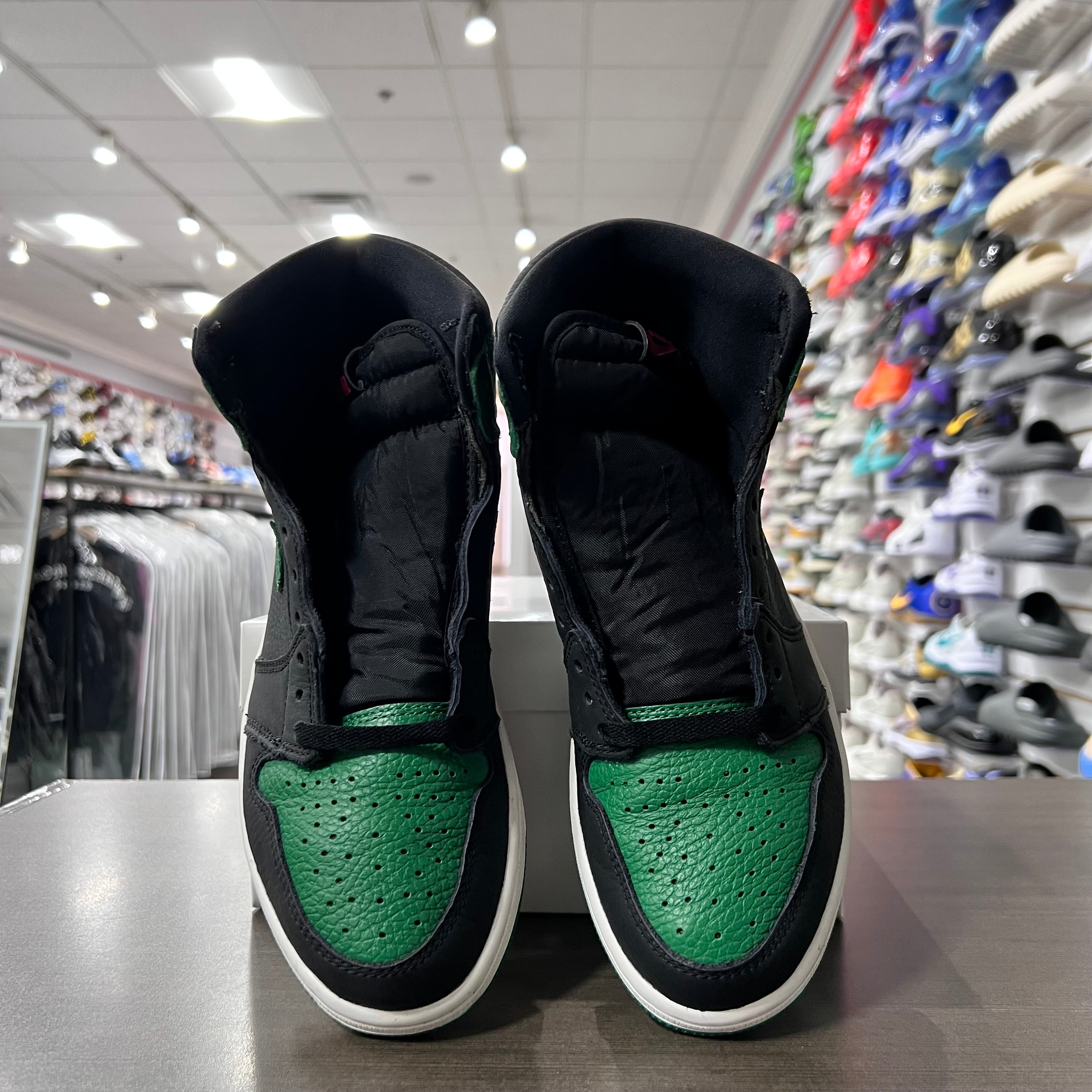 Jordan Retro 1 High Og Mens Pine Green Black (Lightly Worn+Replacement Box)