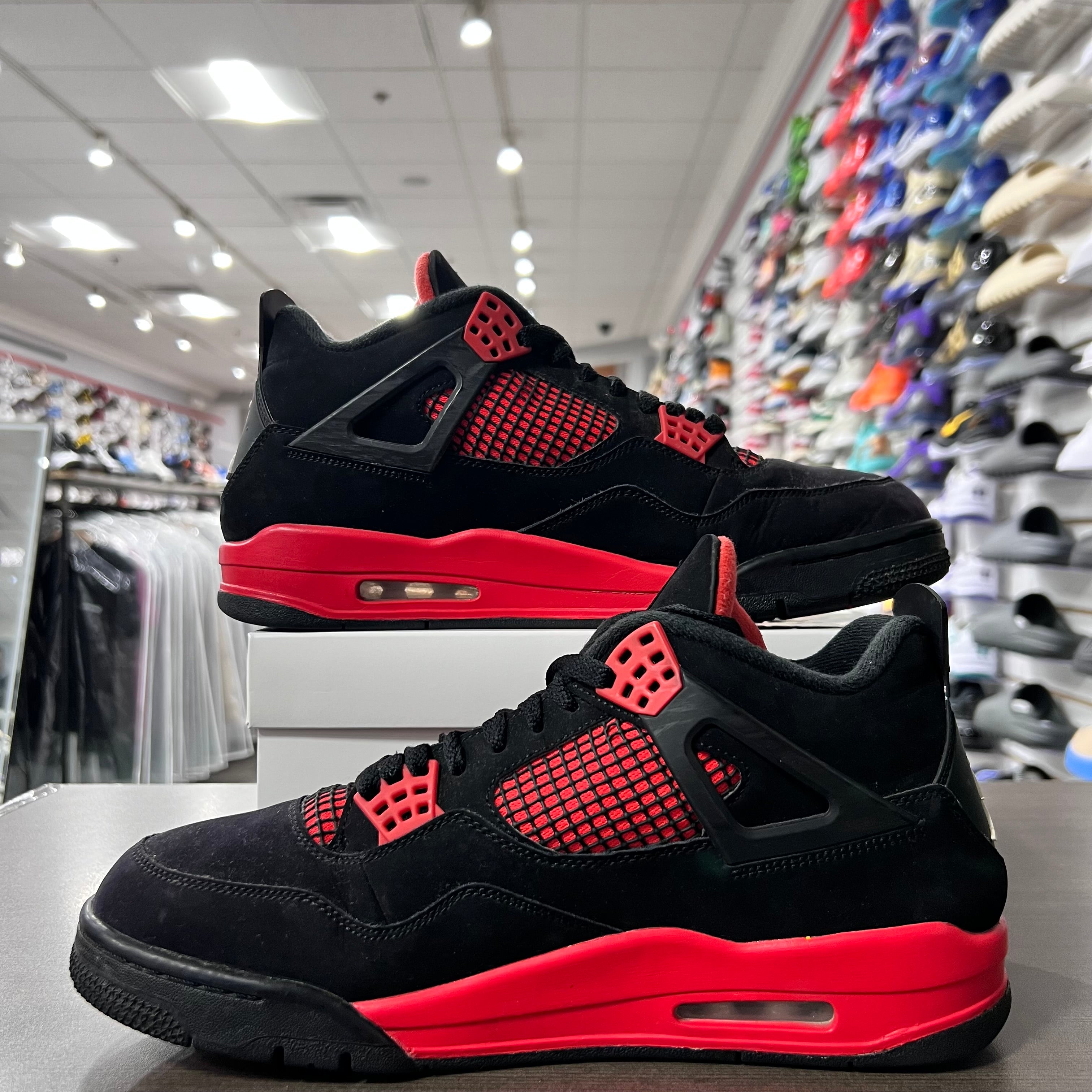 Jordan Retro 4 Mens Red Thunder (Lightly Worn+Replacement Box)