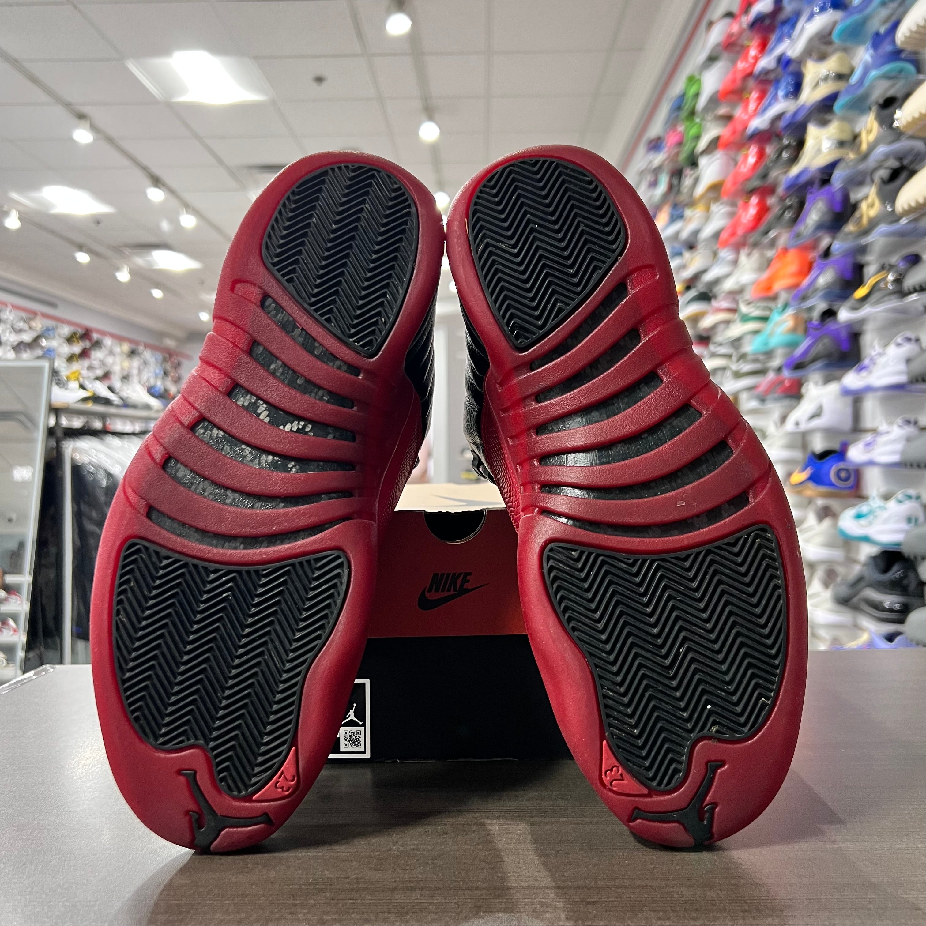 Jordan Retro 12 Mens Flu Game (Lightly Worn)