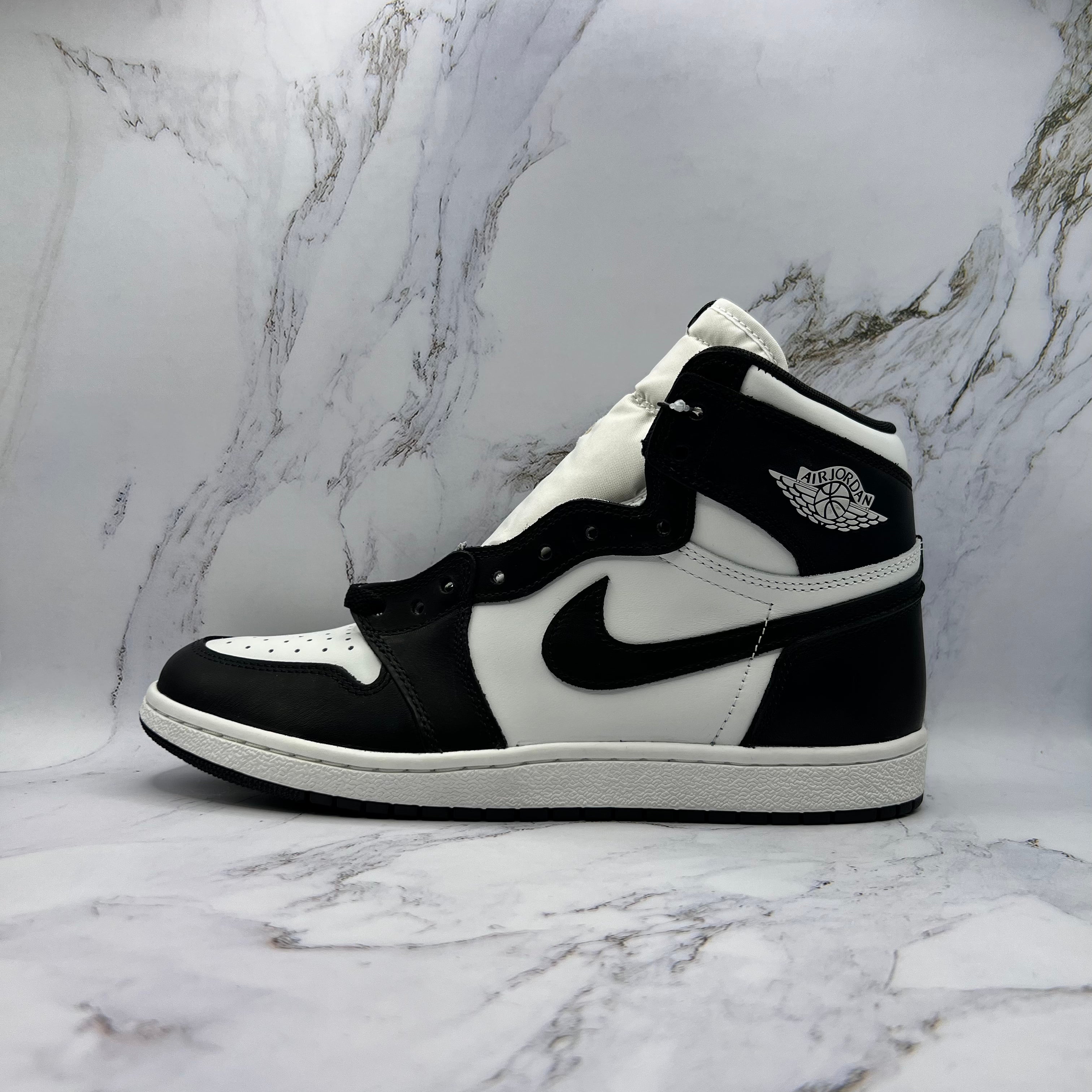 Jordan Retro 1 High 85 Mens Black And White