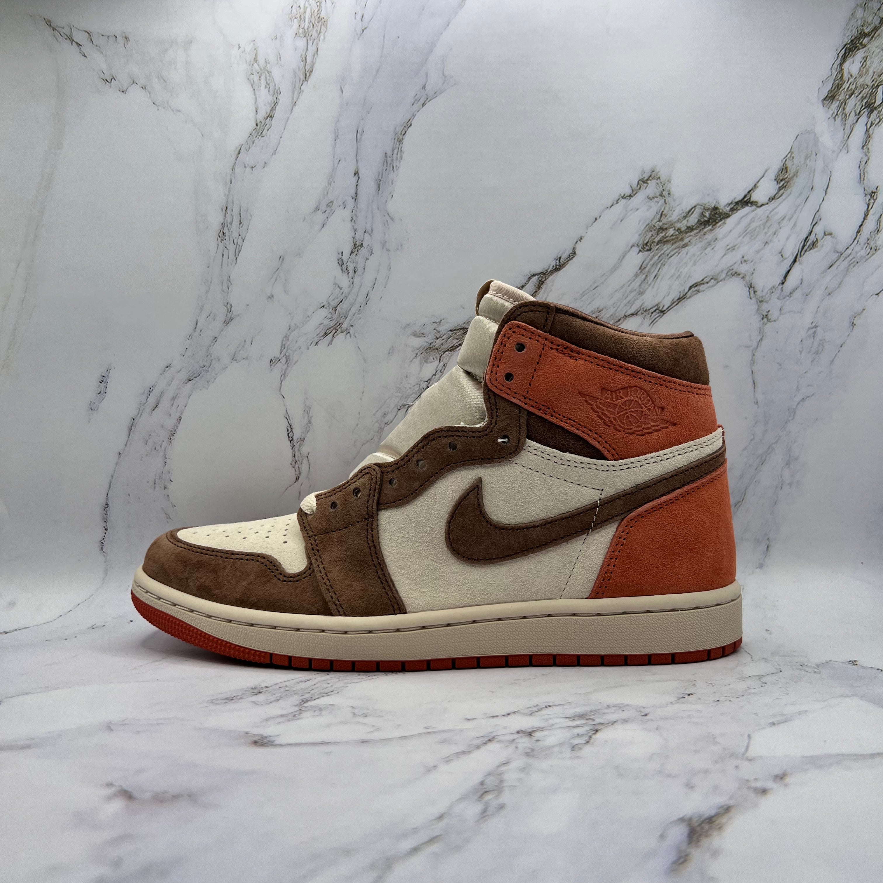 Jordan Retro 1 High Og Womens Dusted Clay