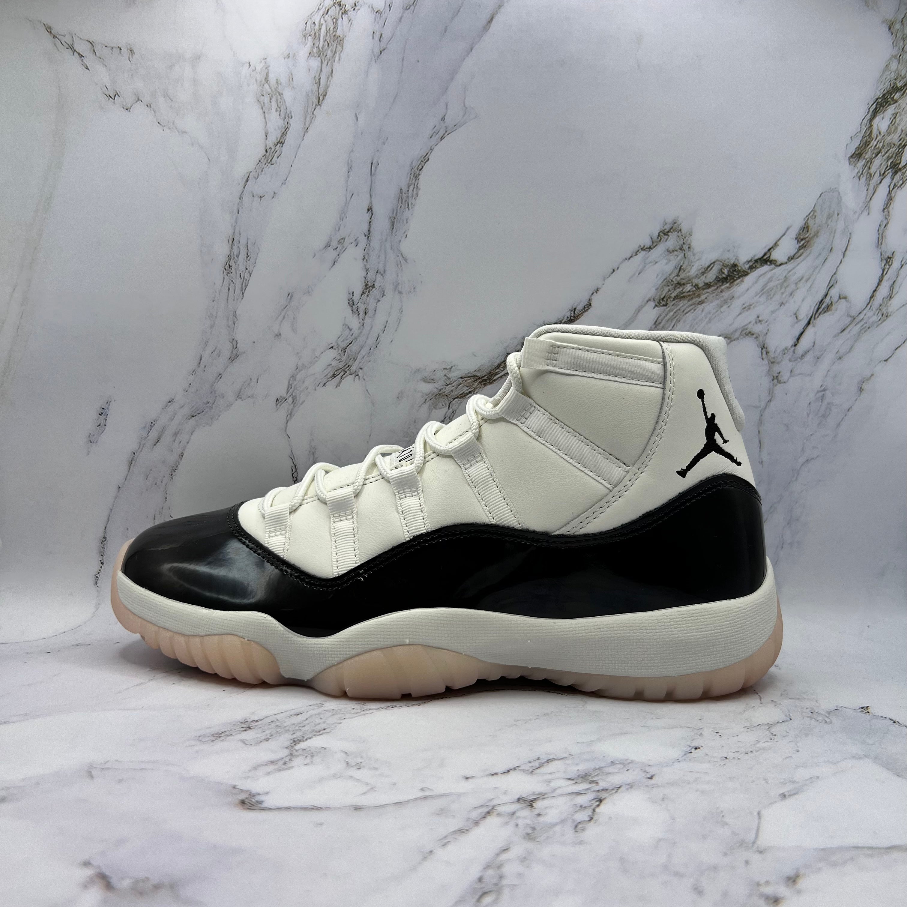 Jordan Retro 11 Womens Neopolitan