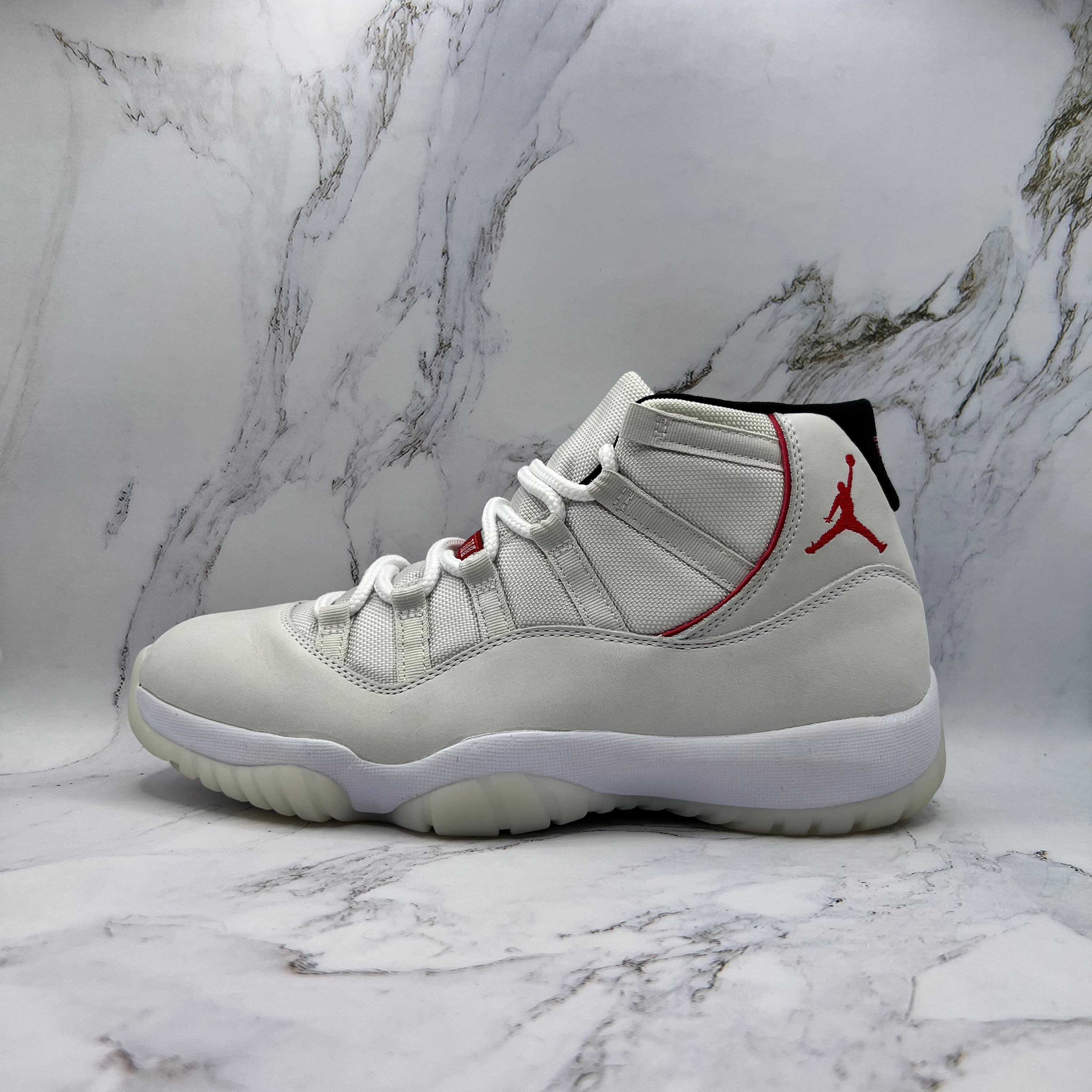 Jordan Retro 11 Mens Platinum Tint