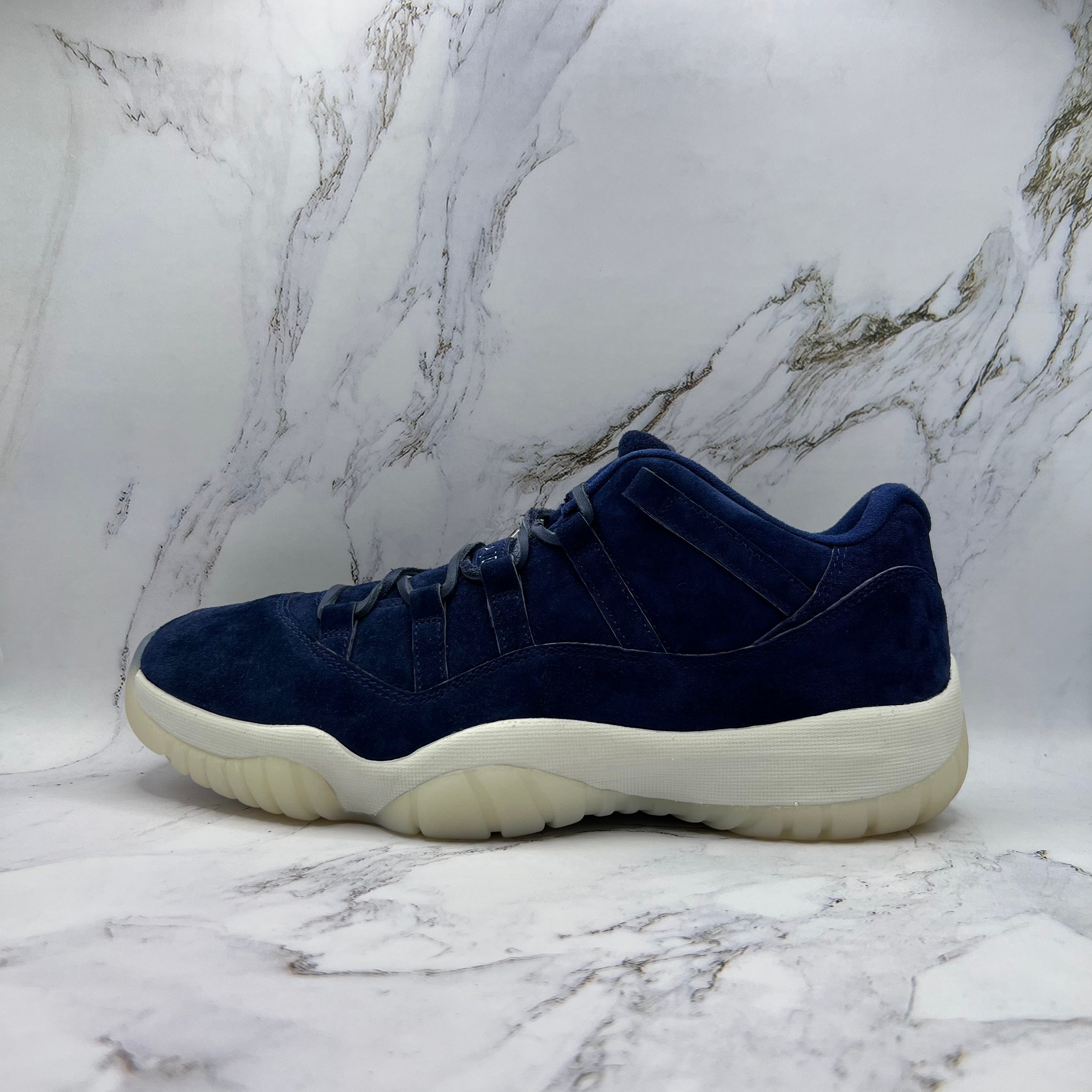 Jordan Retro 11 Low Mens Derek Jeter