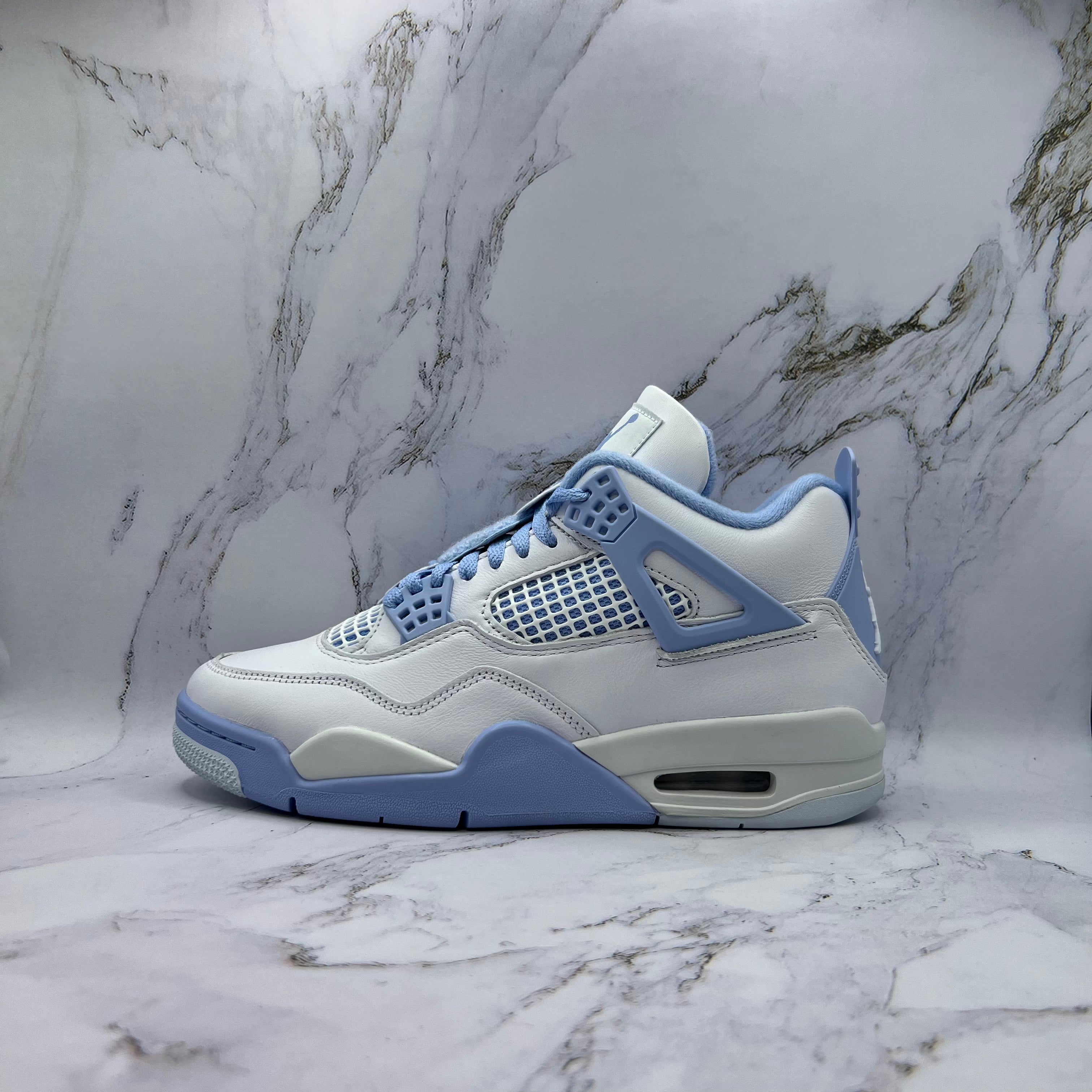 Jordan Retro 4 Womens Forget Me Not