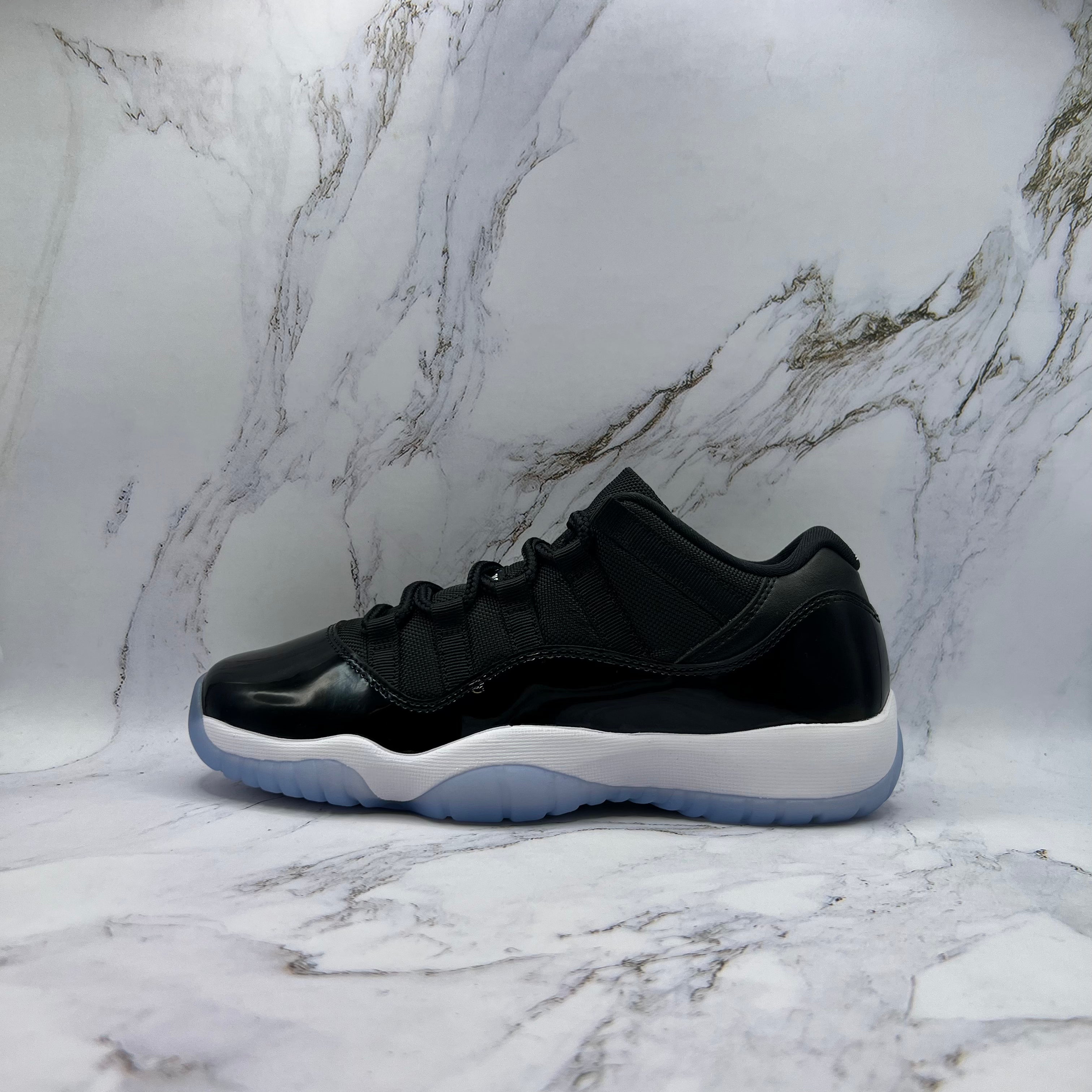 Jordan Retro 11 Low Gs Space Jam