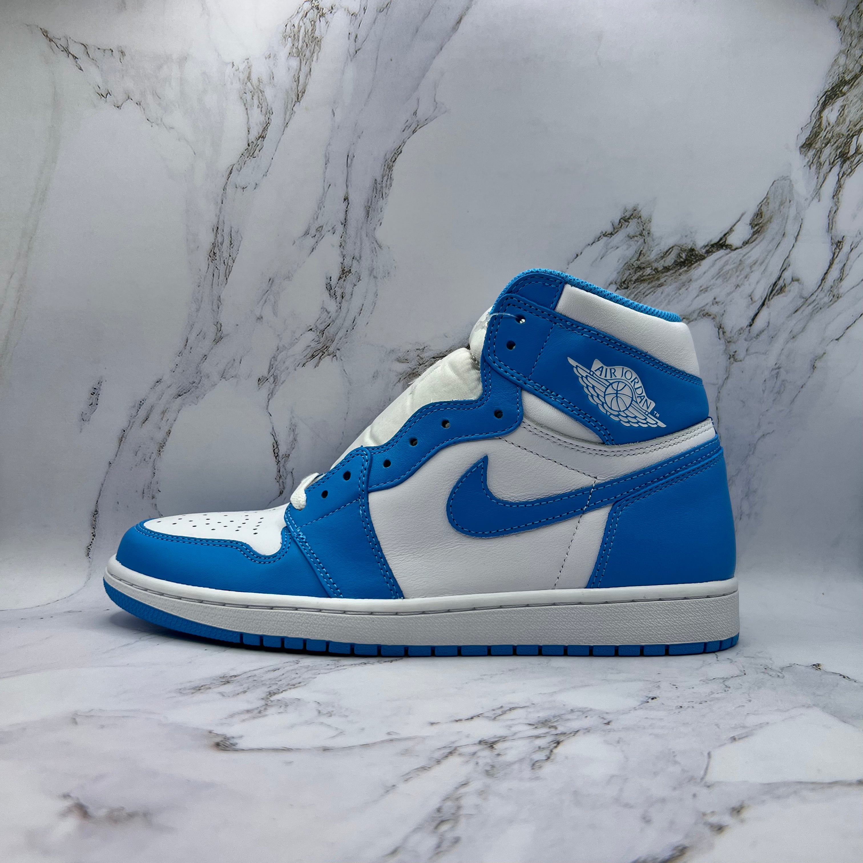 Jordan Retro 1 High Og Mens UNC (2015)