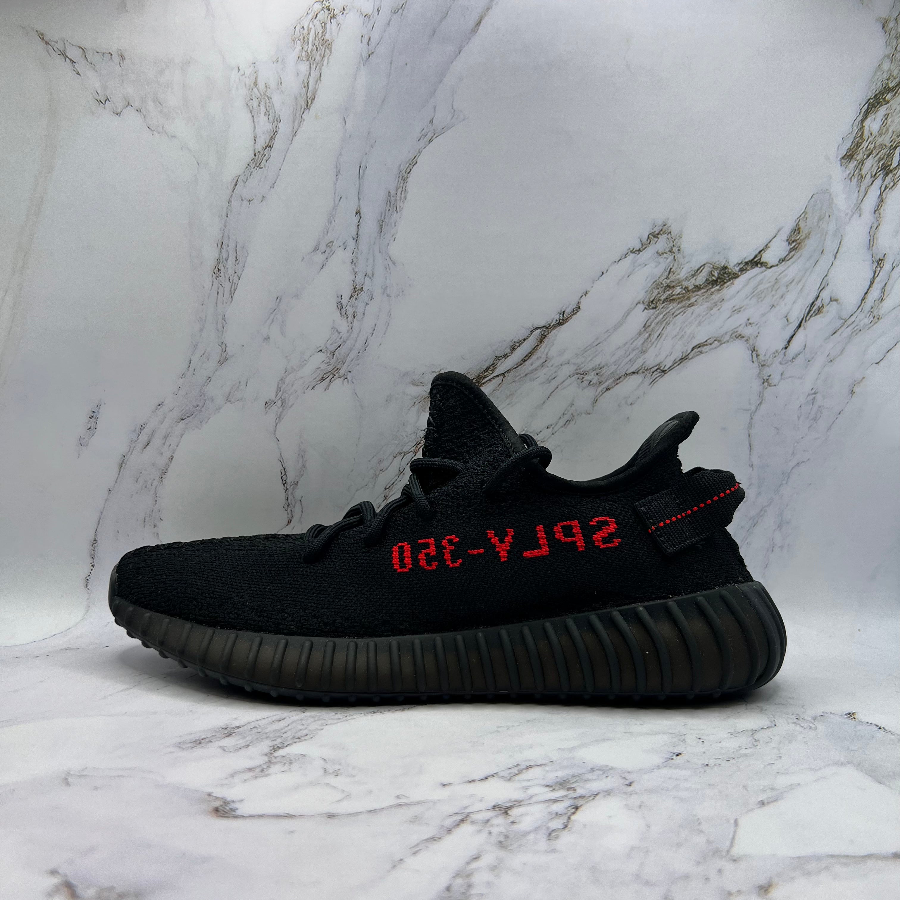 Yeezy 350 V2 Bred