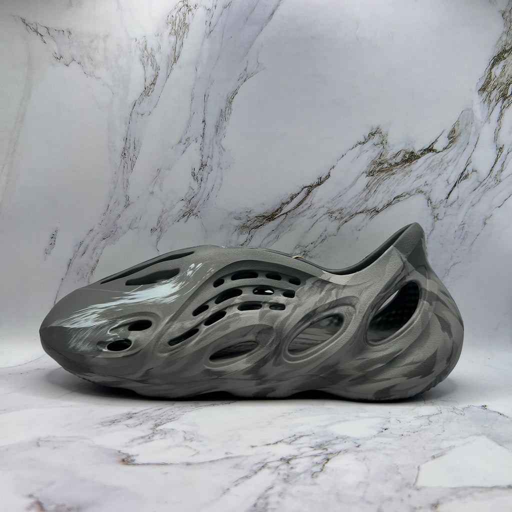 Yeezy Foam Runner Mx Granite